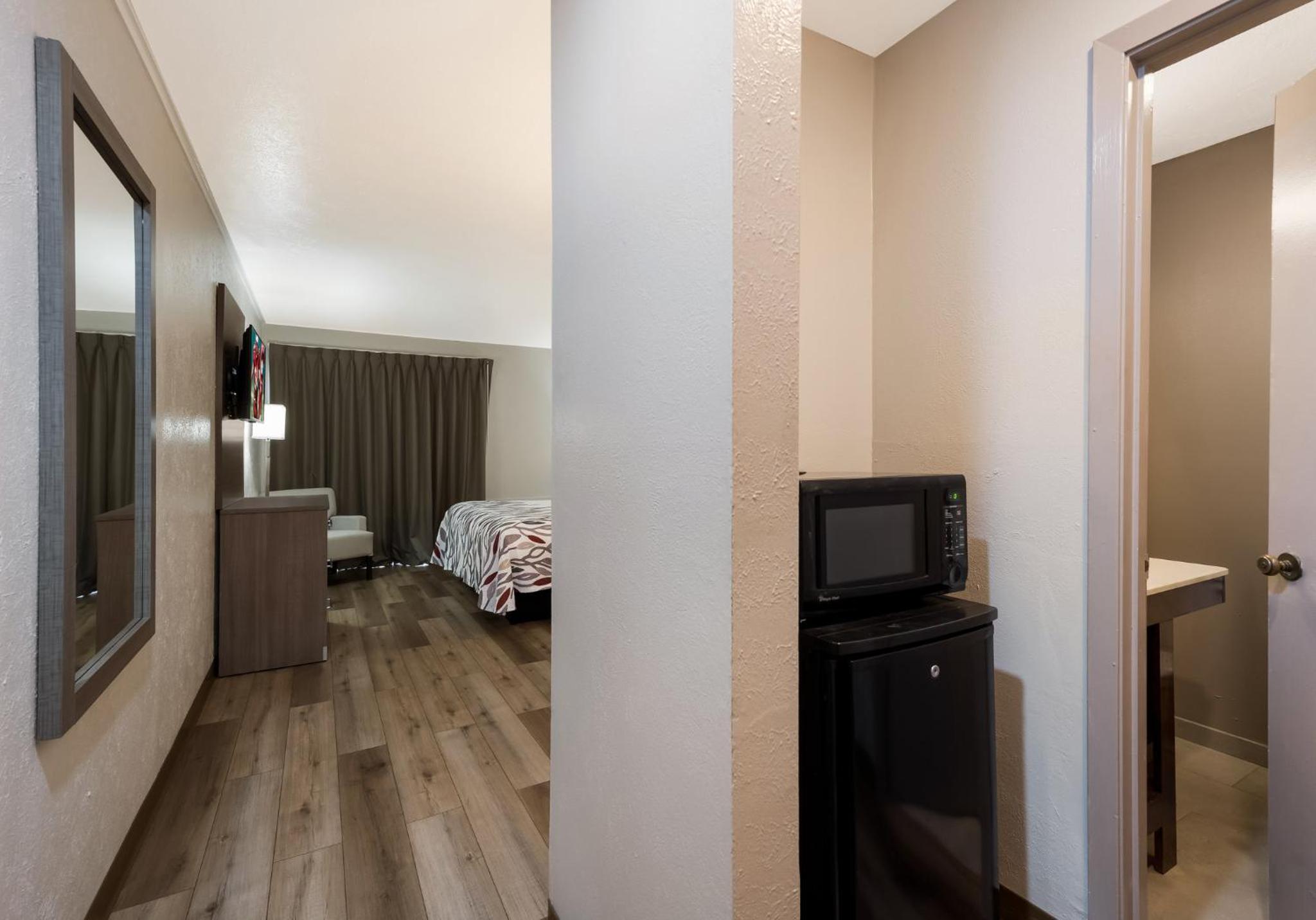 Superior King Room Non-Smoking - Photo 6