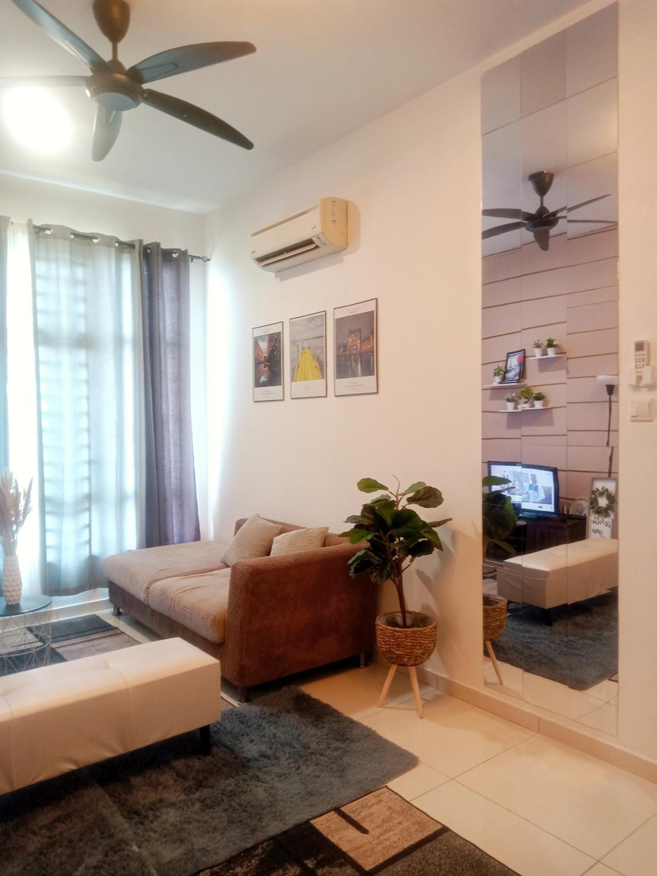 One-Bedroom Apartment