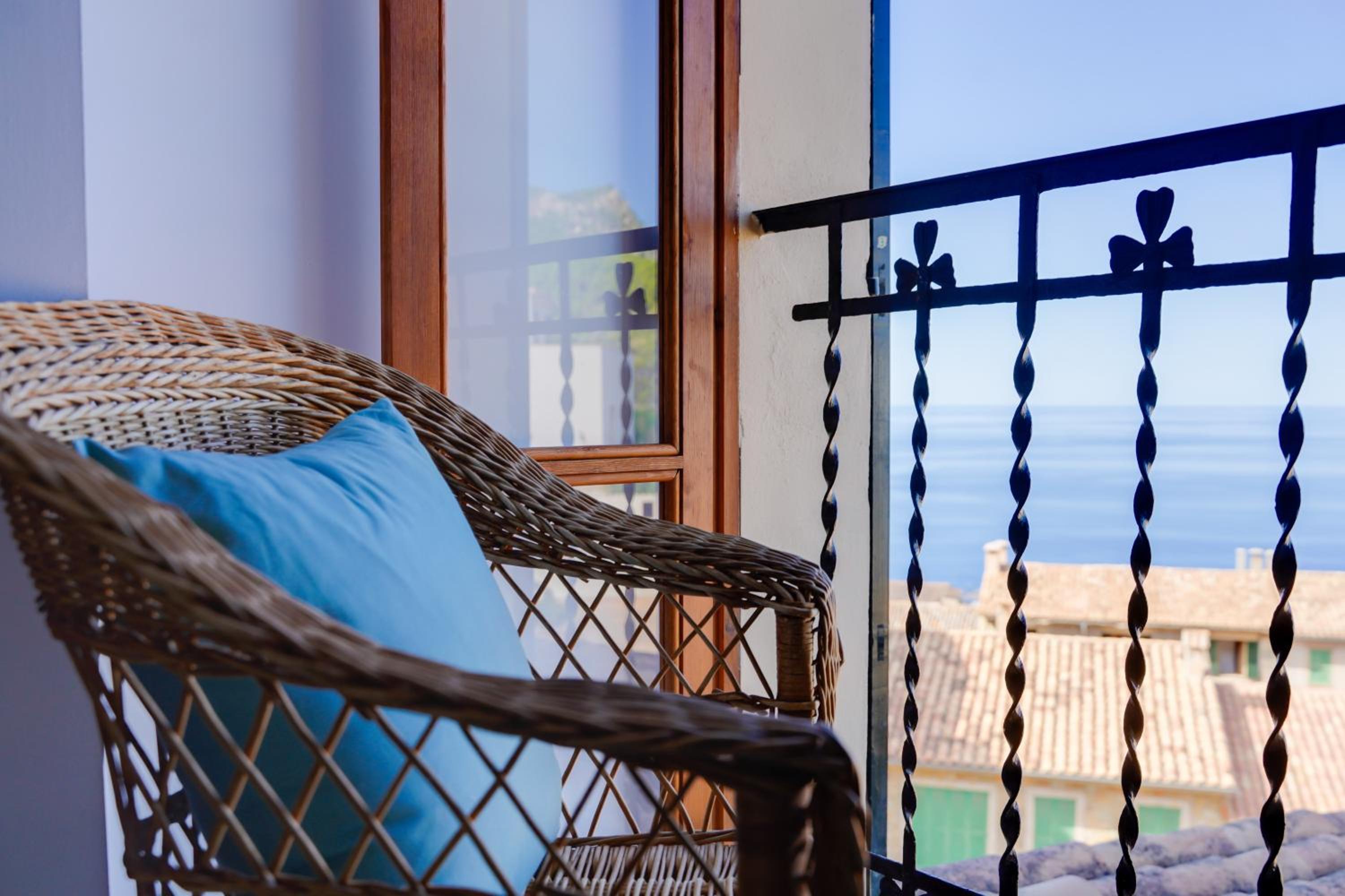 Superior Double or Twin Room with Sea View photo 2