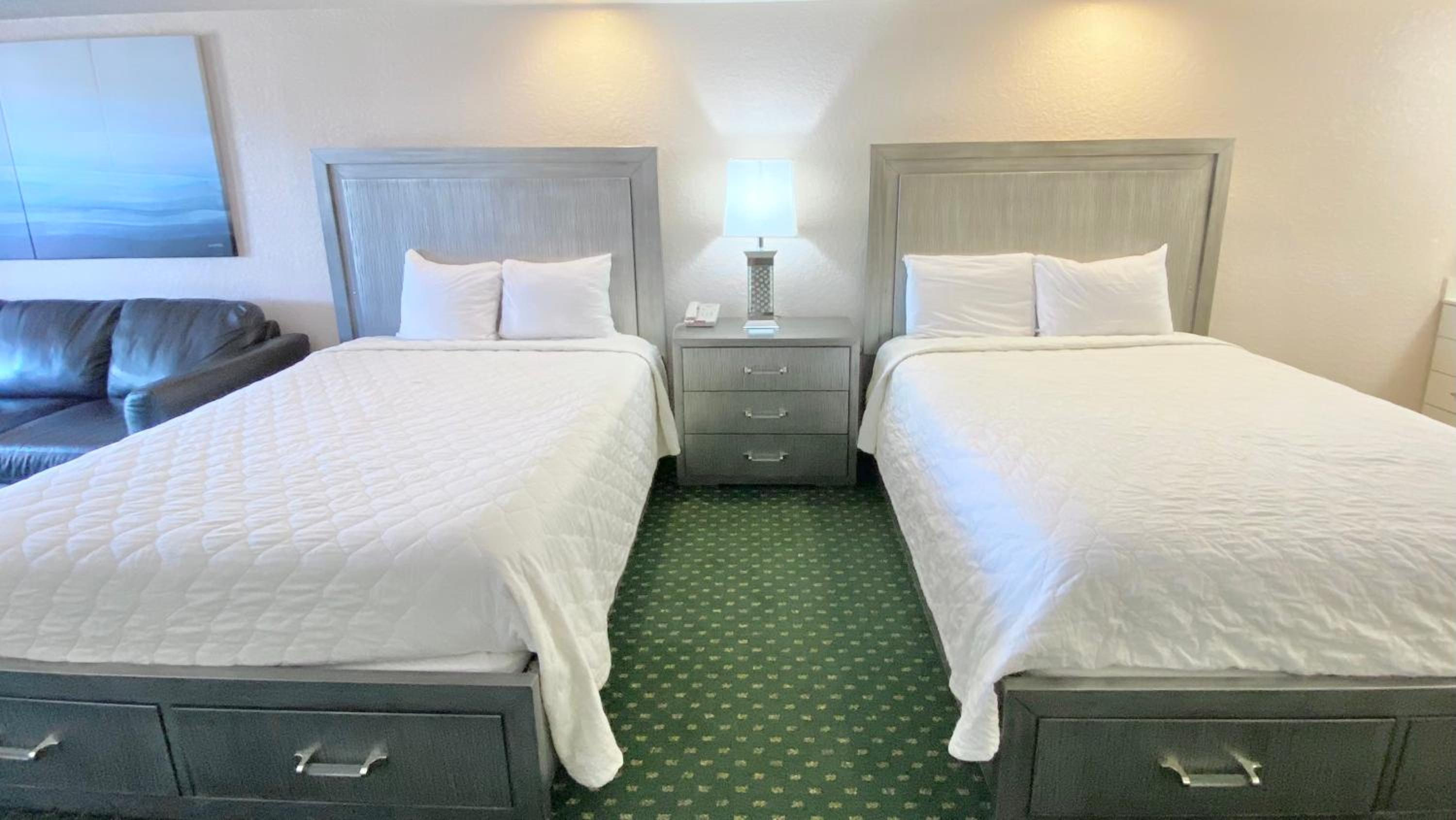 Queen Suite