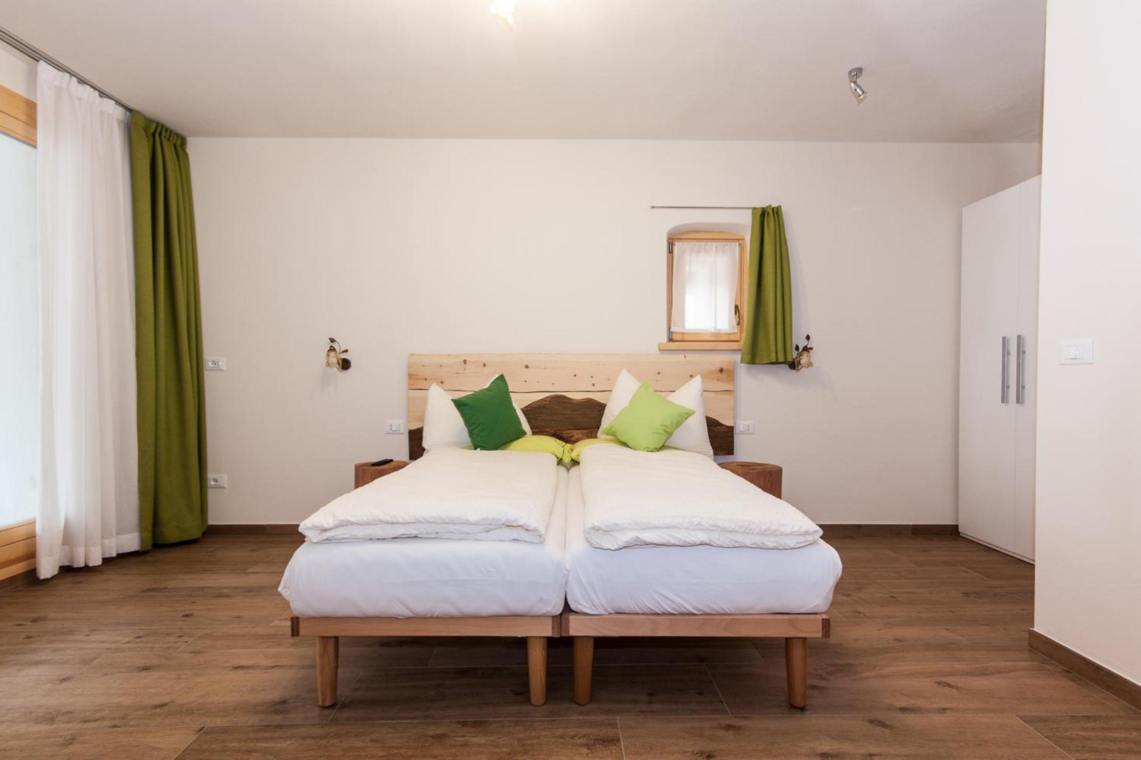 Deluxe Double or Twin Room photo 1