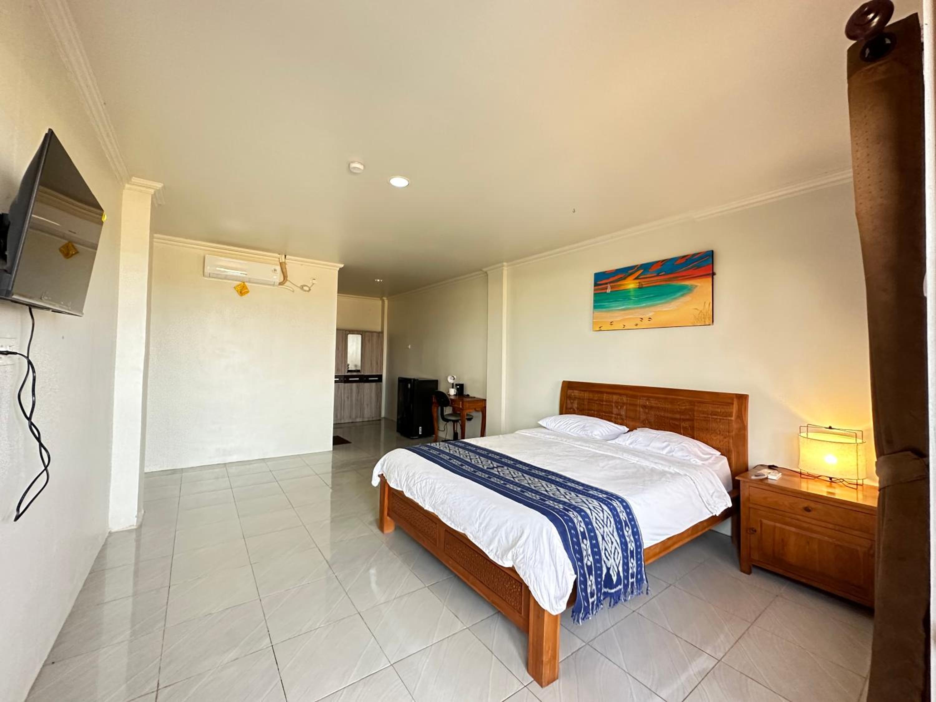 Deluxe Double or Twin Room with Ocean View photo 2