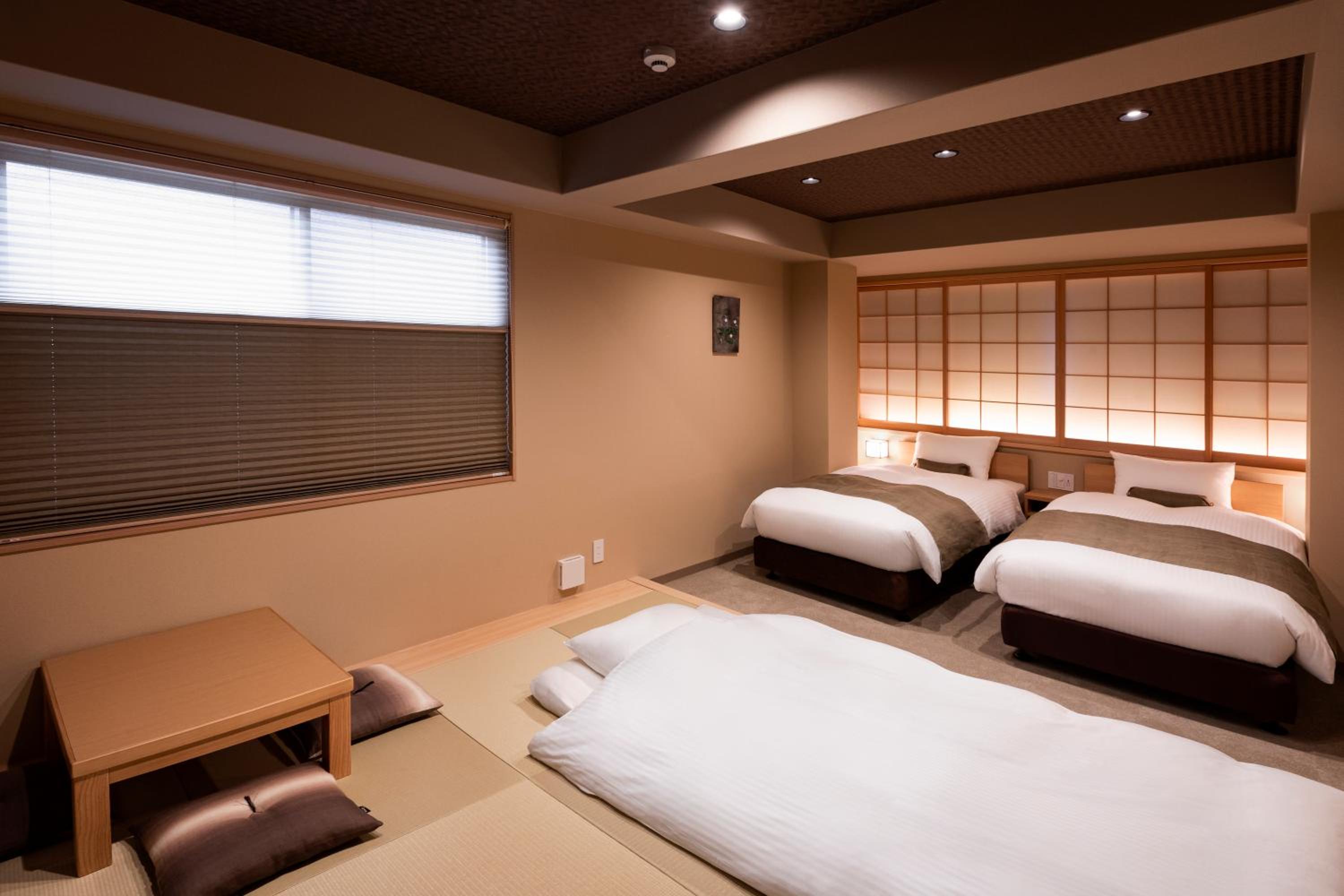 Moderate Twin Room - Photo 9