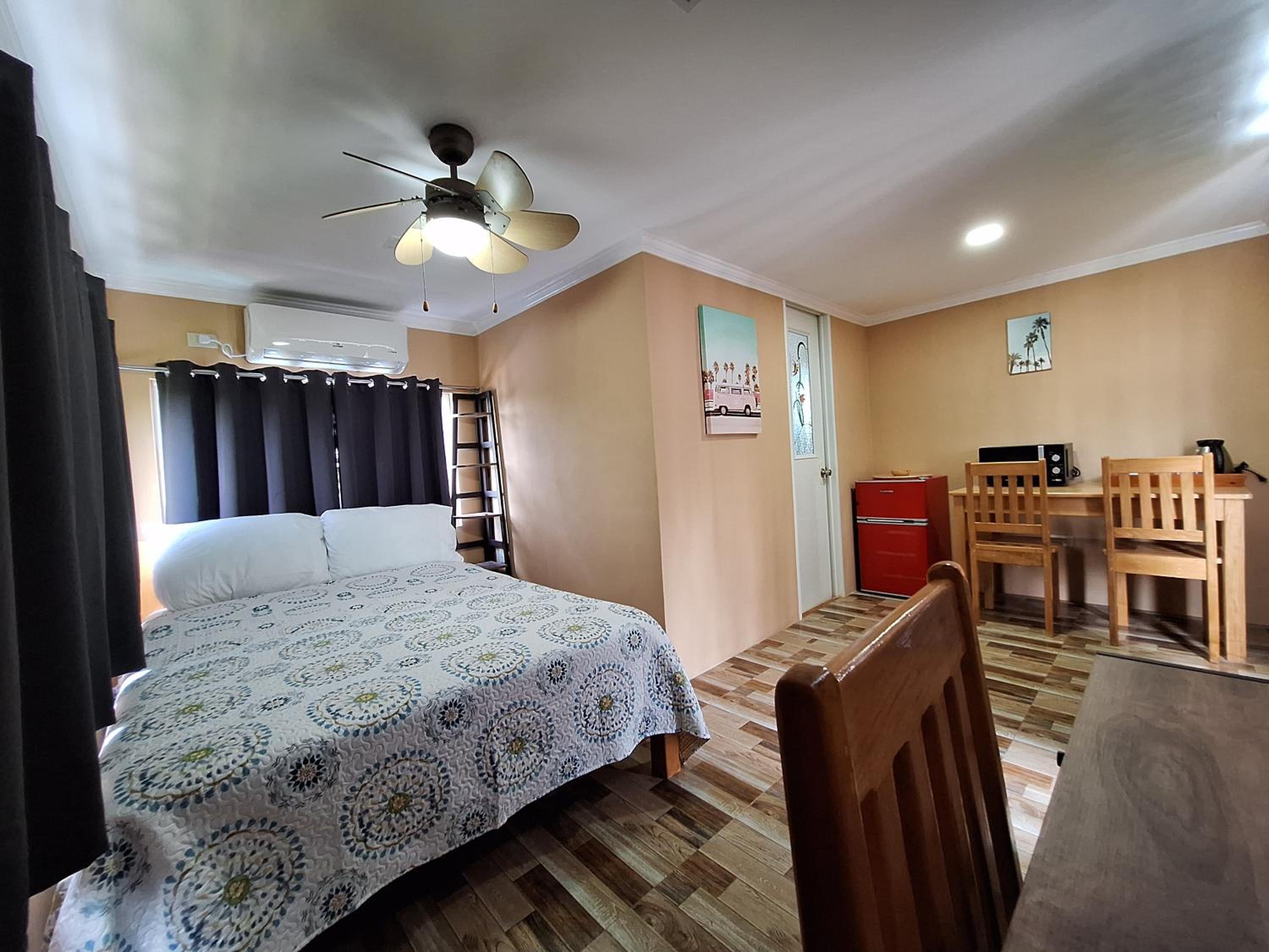 Deluxe Double Room with Balcony photo 1