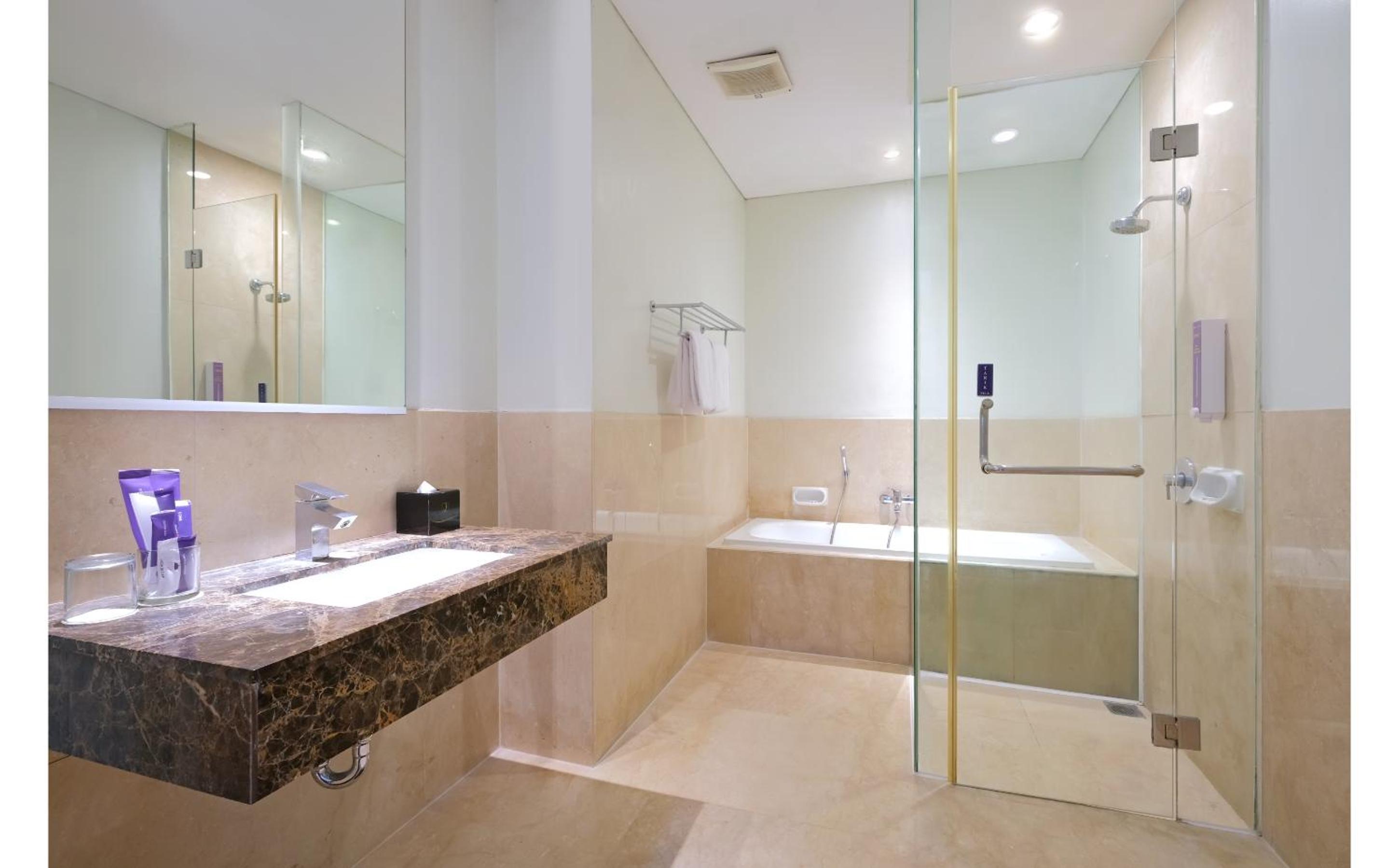 Executive Room - Photo 4