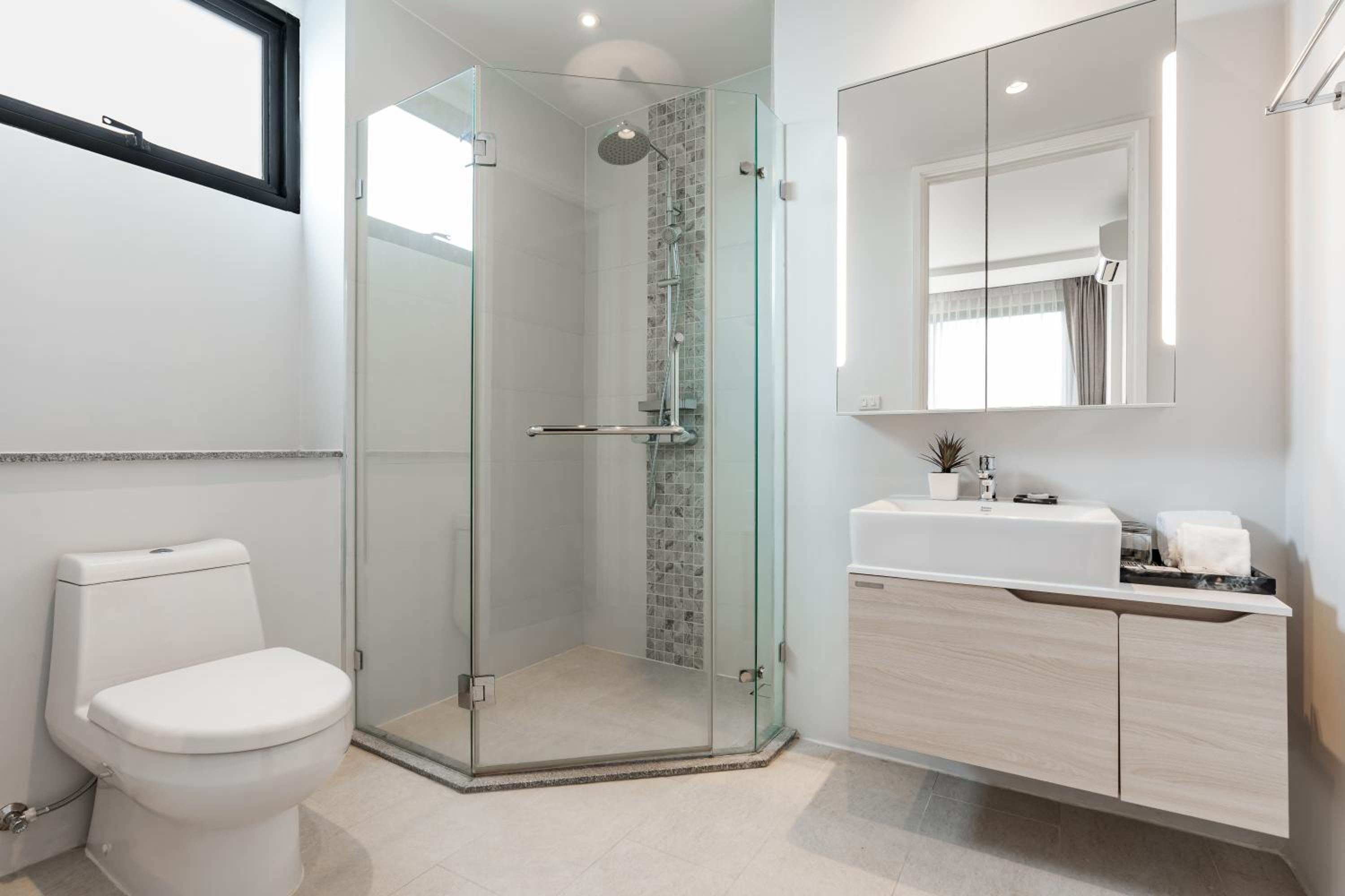 Grand Two Bedroom Suite - Photo 4