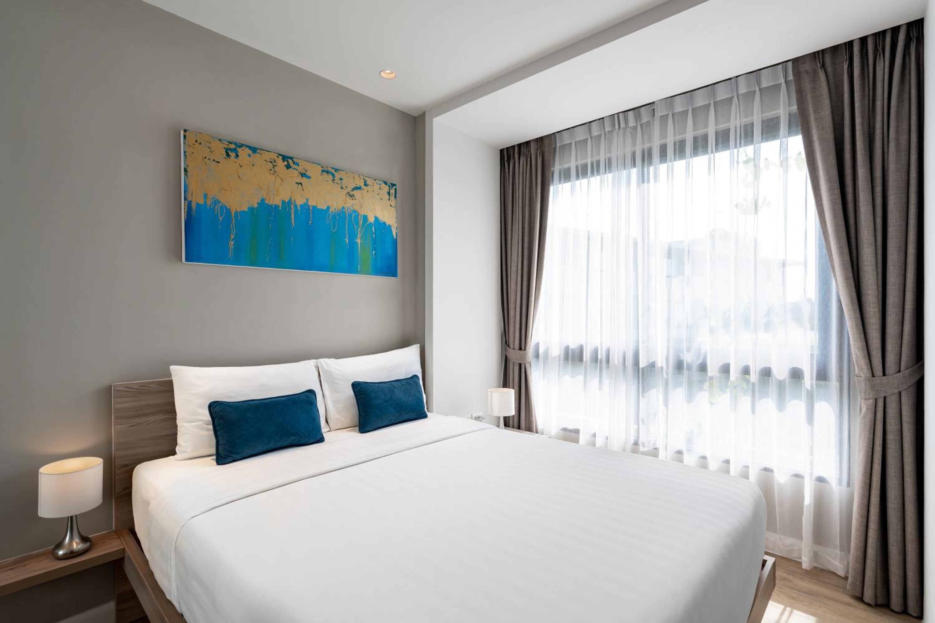 Grand Two Bedroom Suite - Photo 5