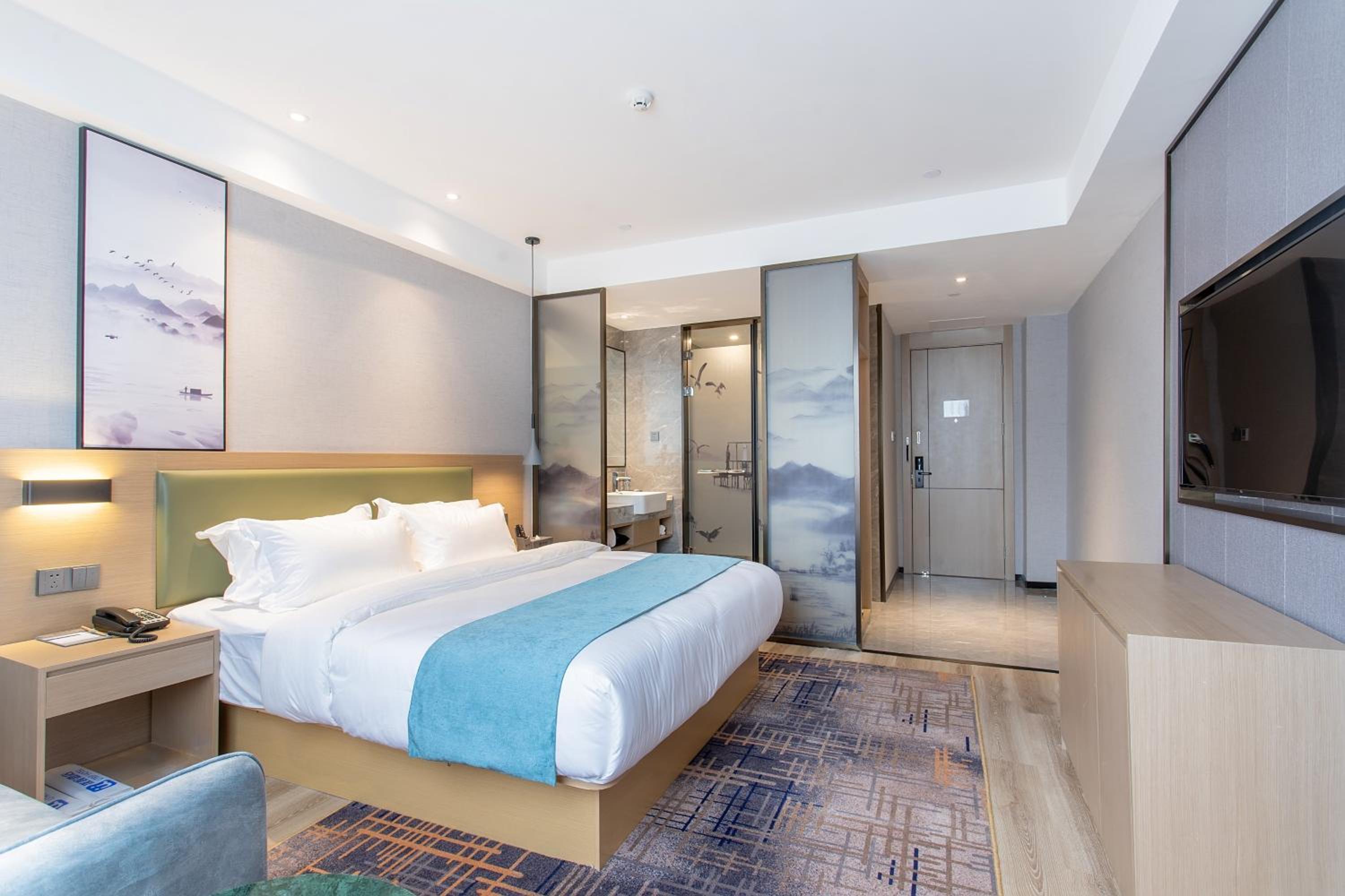 Deluxe Double Room  photo 2