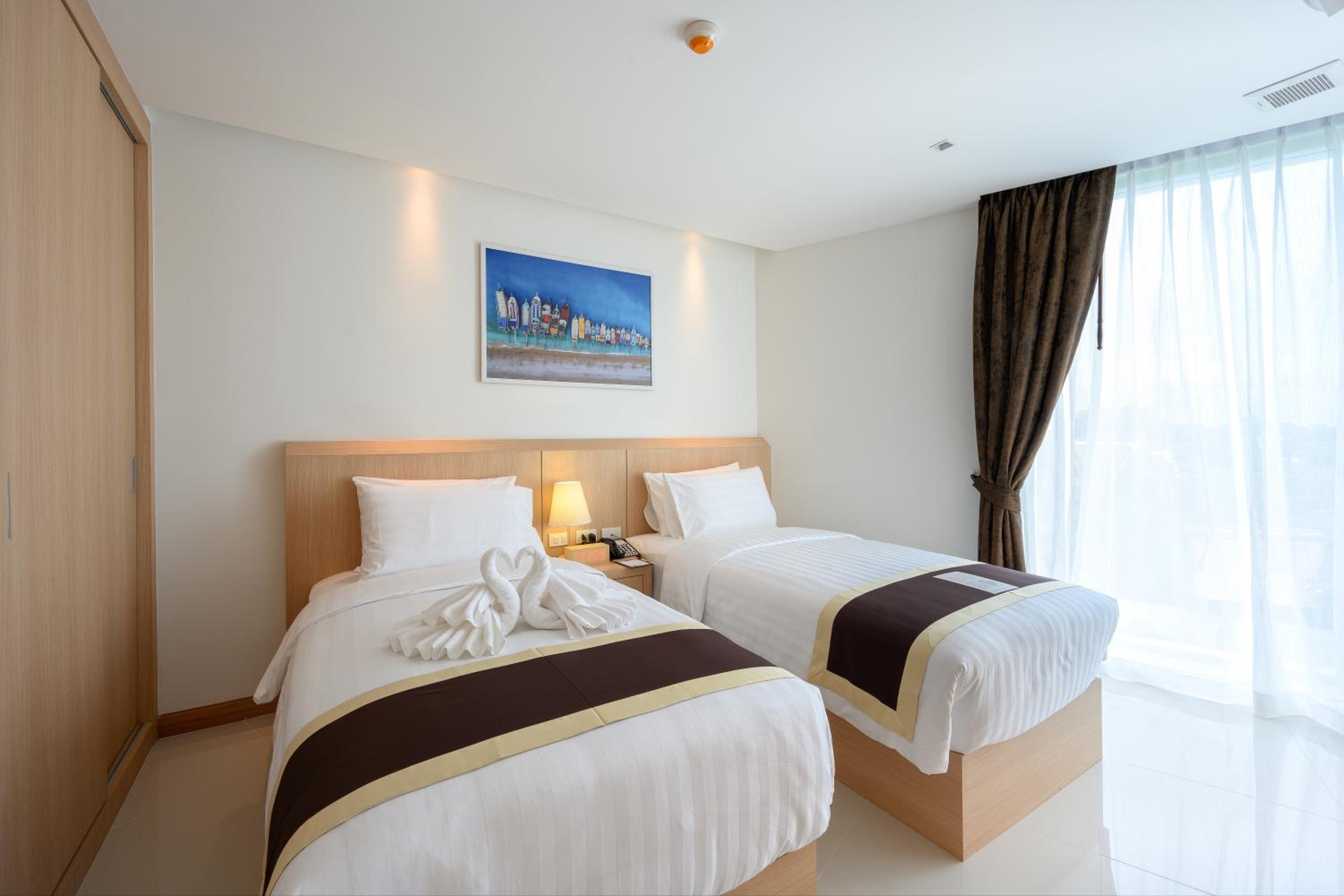 Superior Room - Photo 2