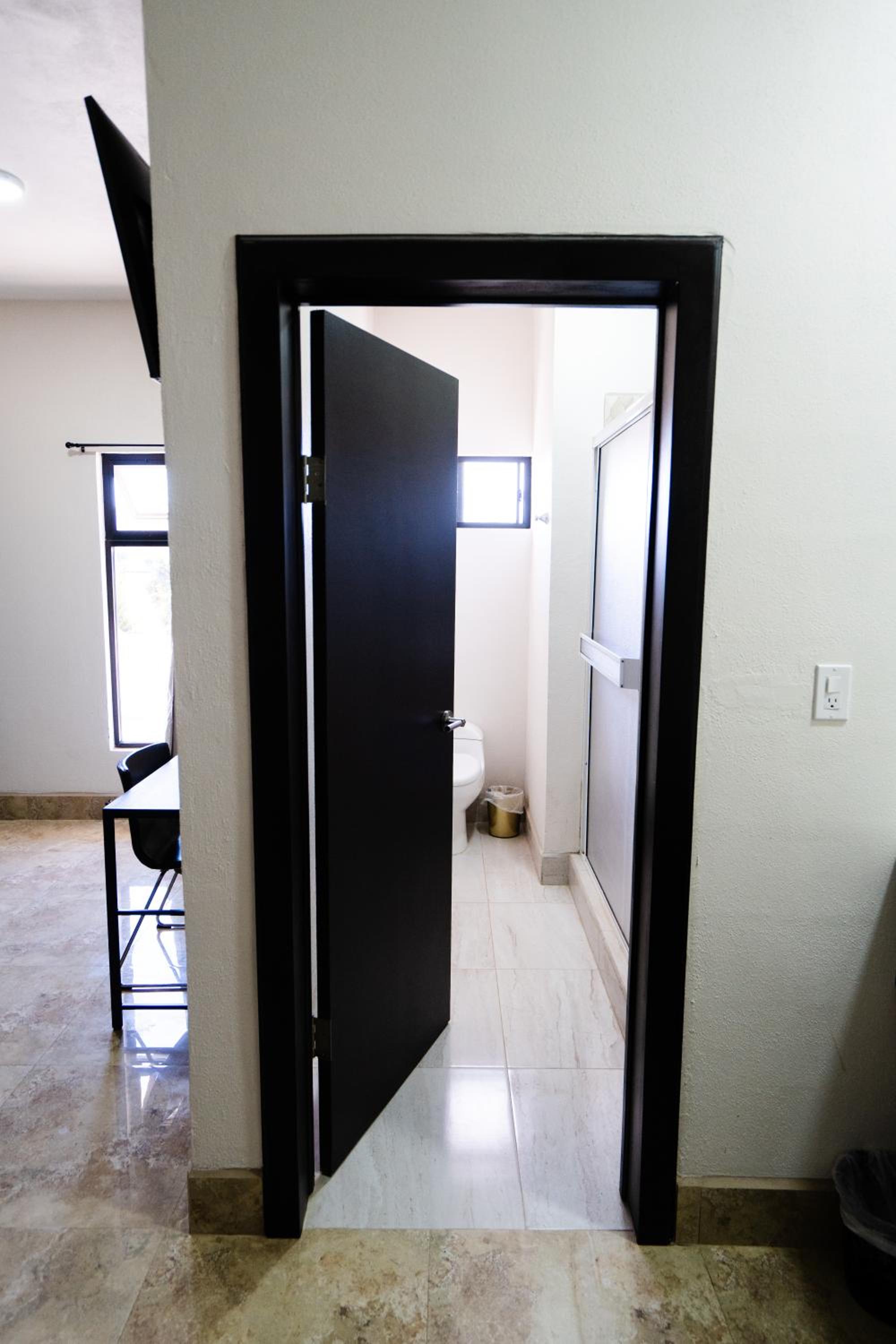 Large Double Room - Photo 76