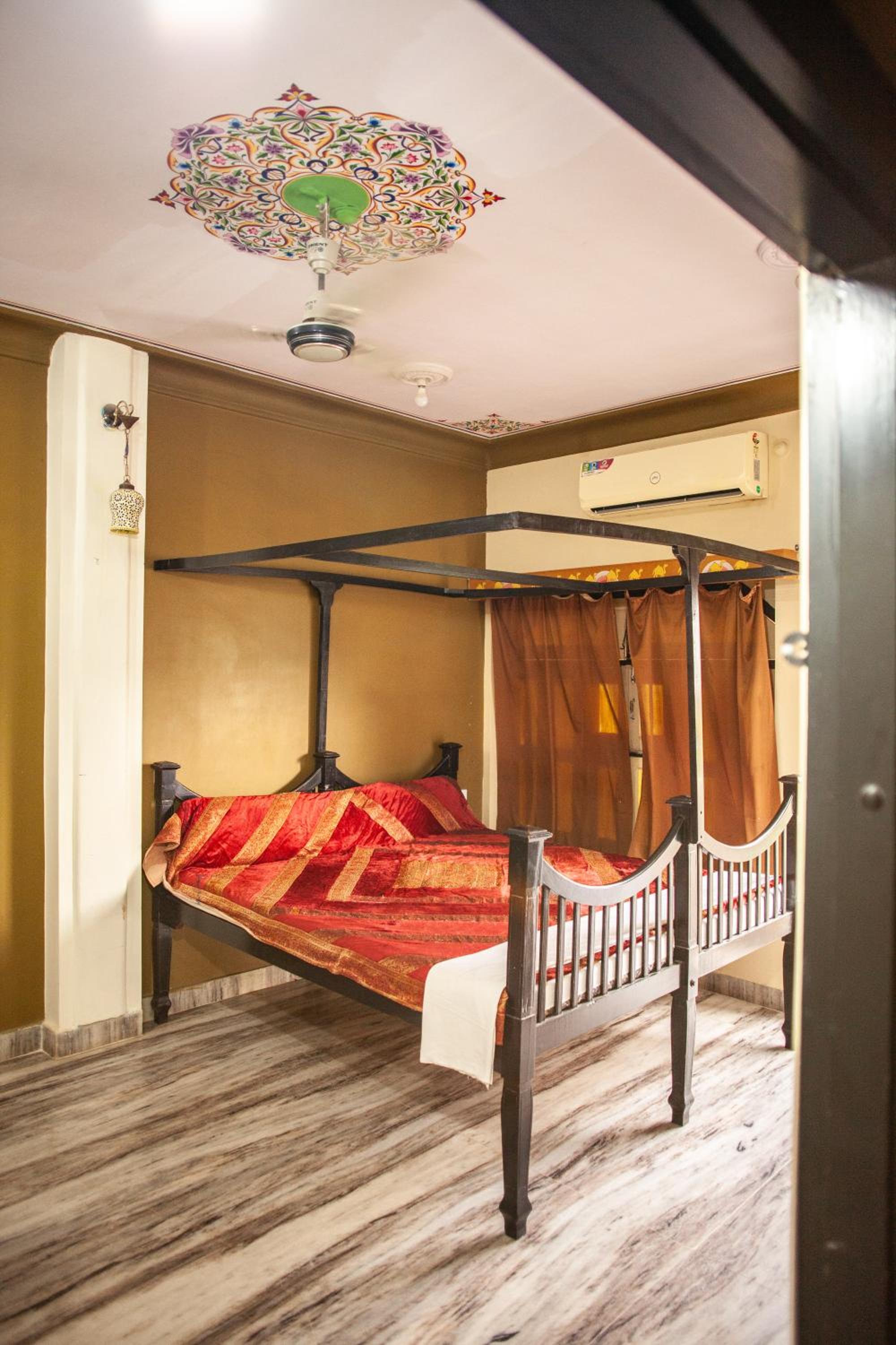 Deluxe Double Room photo 2