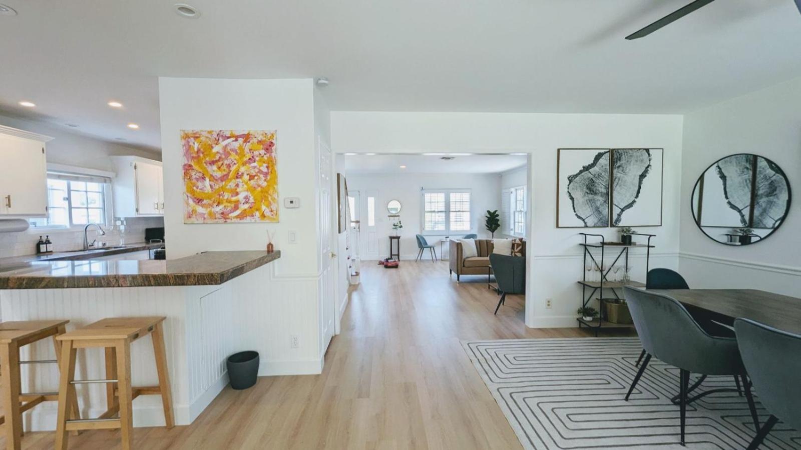 Three-Bedroom House photo 1