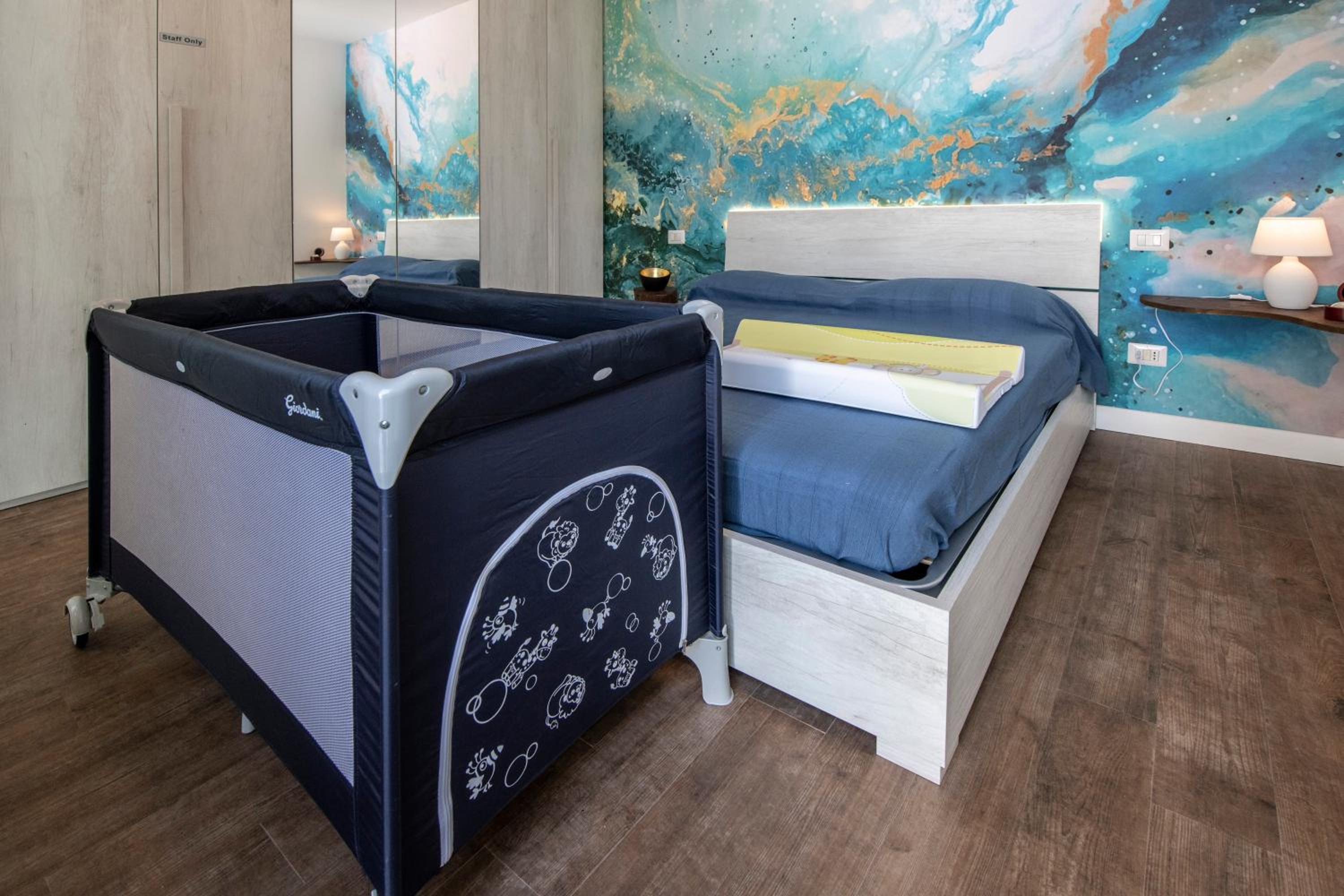 One-Bedroom Apartment with Sea View and Terrace photo 2