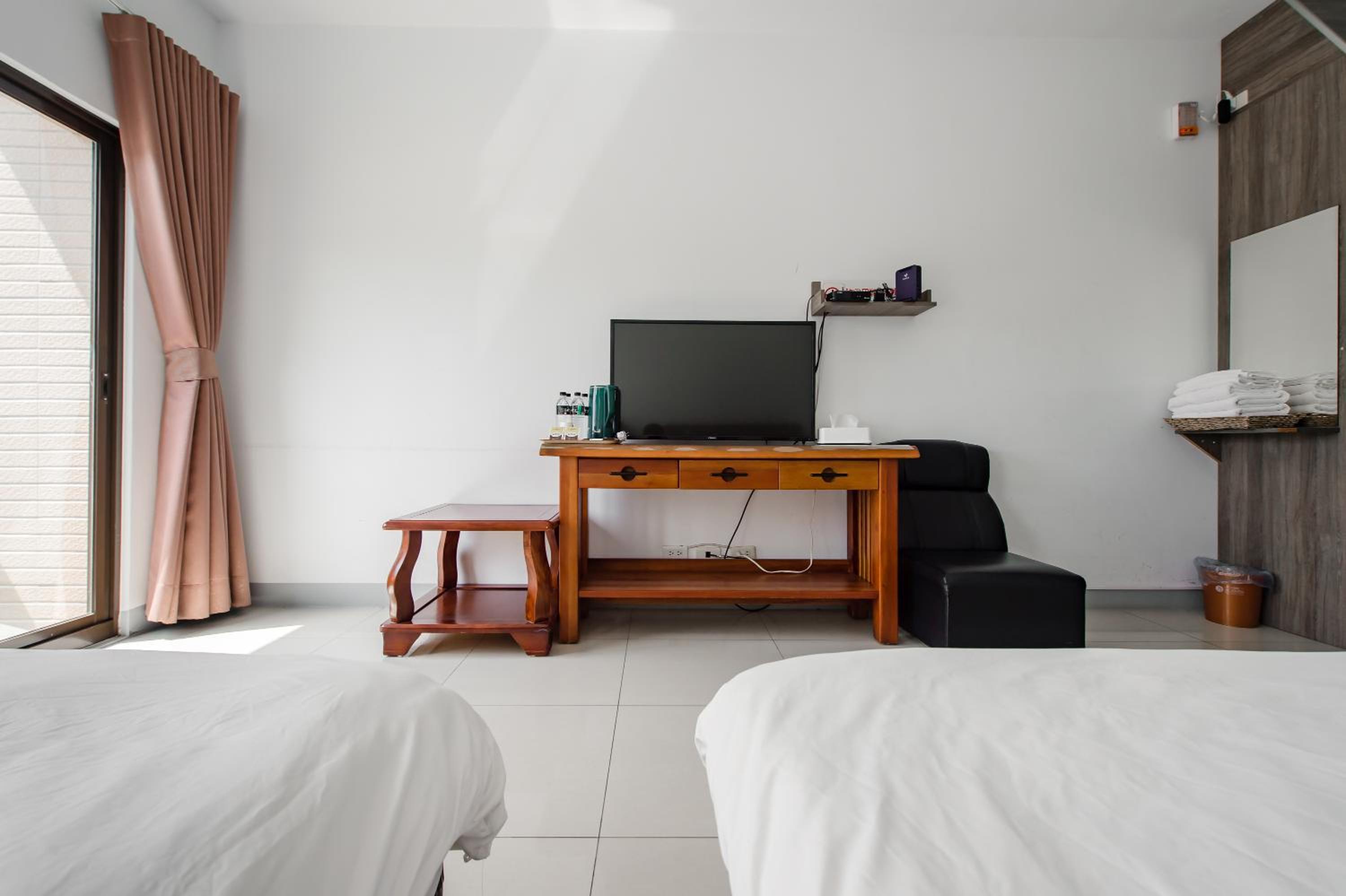 Standard Quadruple Room - Photo 6