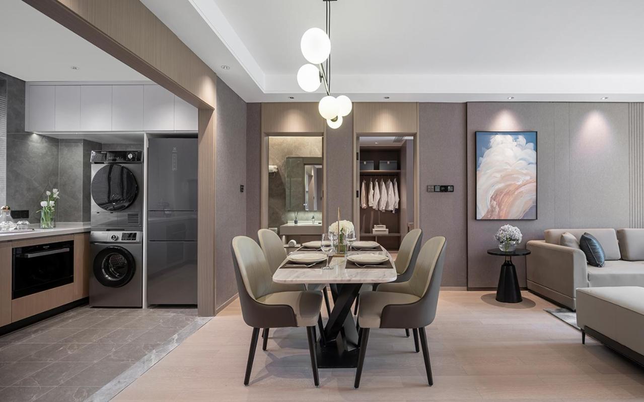 2 Bedroom Executive photo 3