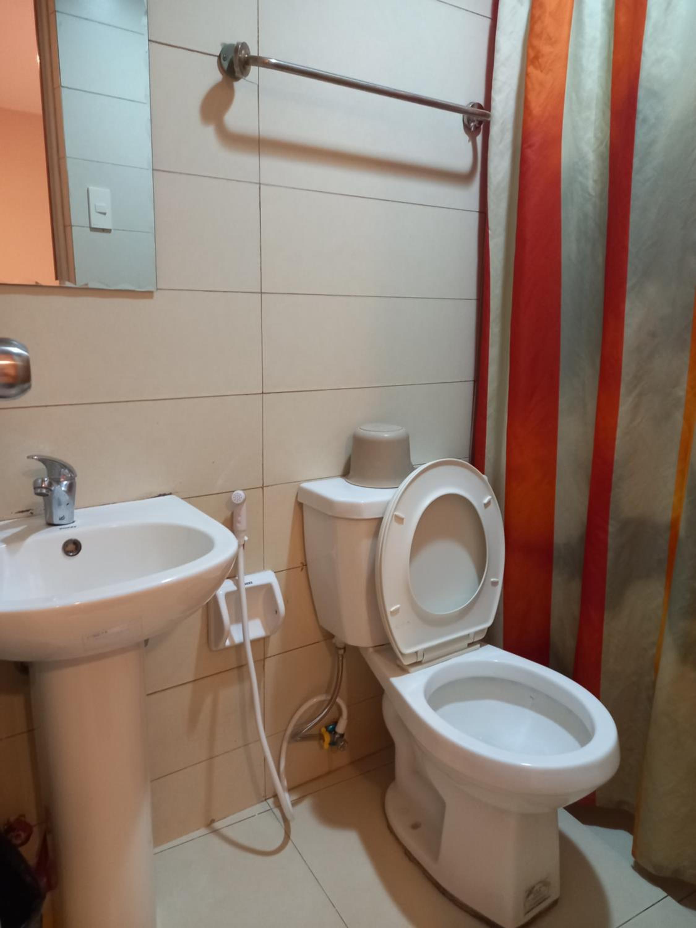 Standard Double or Twin Room with Private Bathroom - Photo 6