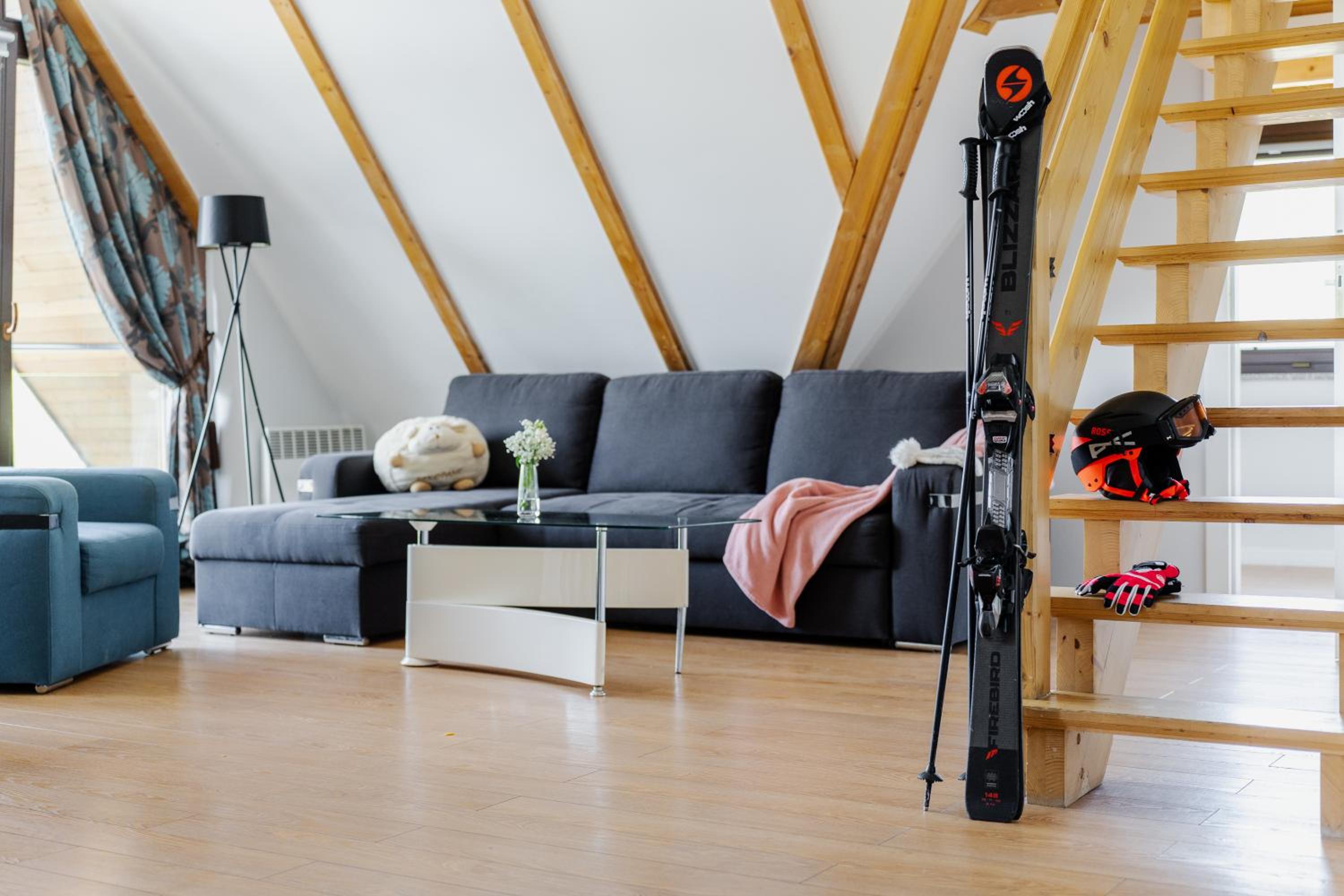 Apartment - Split Level photo 3