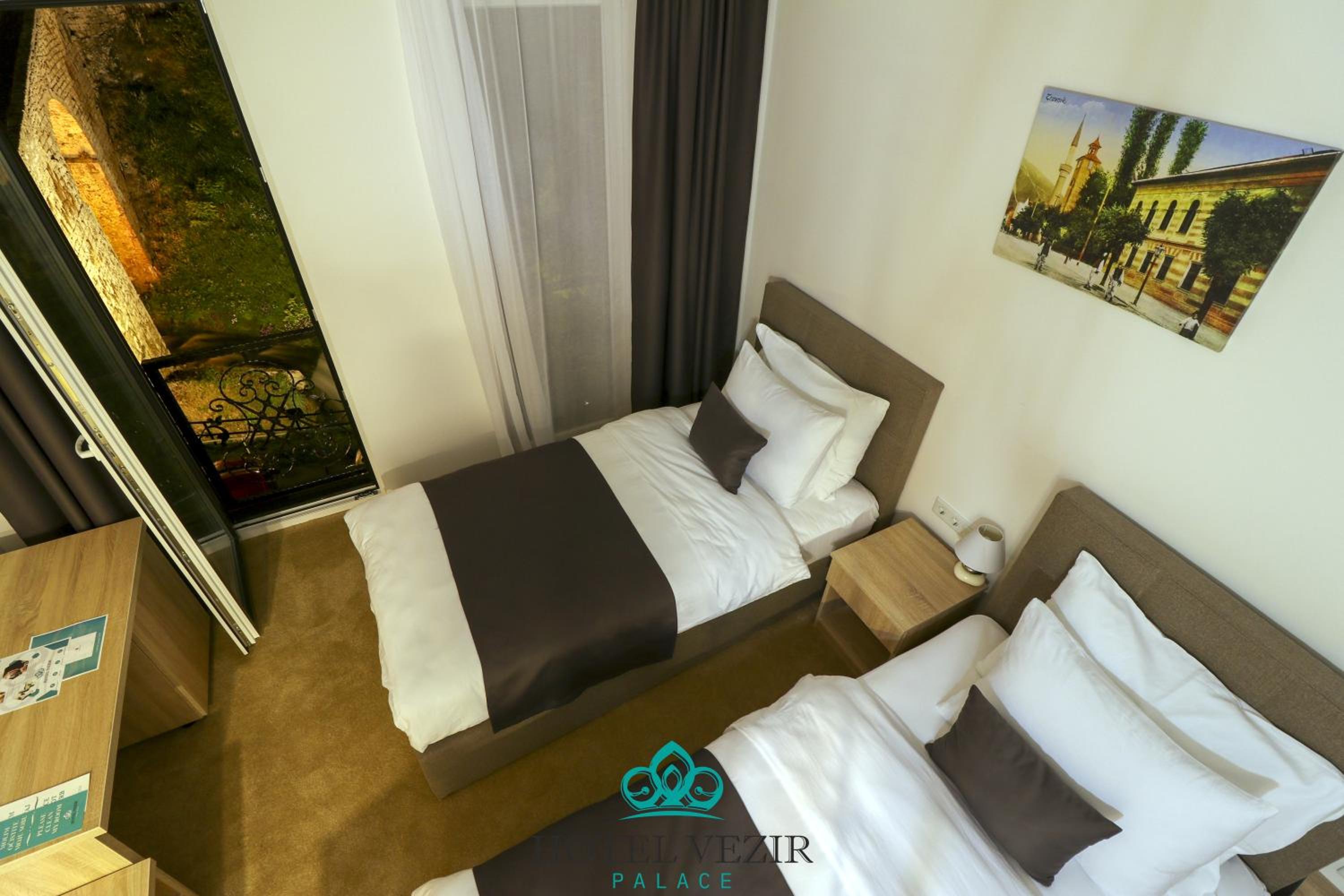 Double Room with Mountain View - Photo 7
