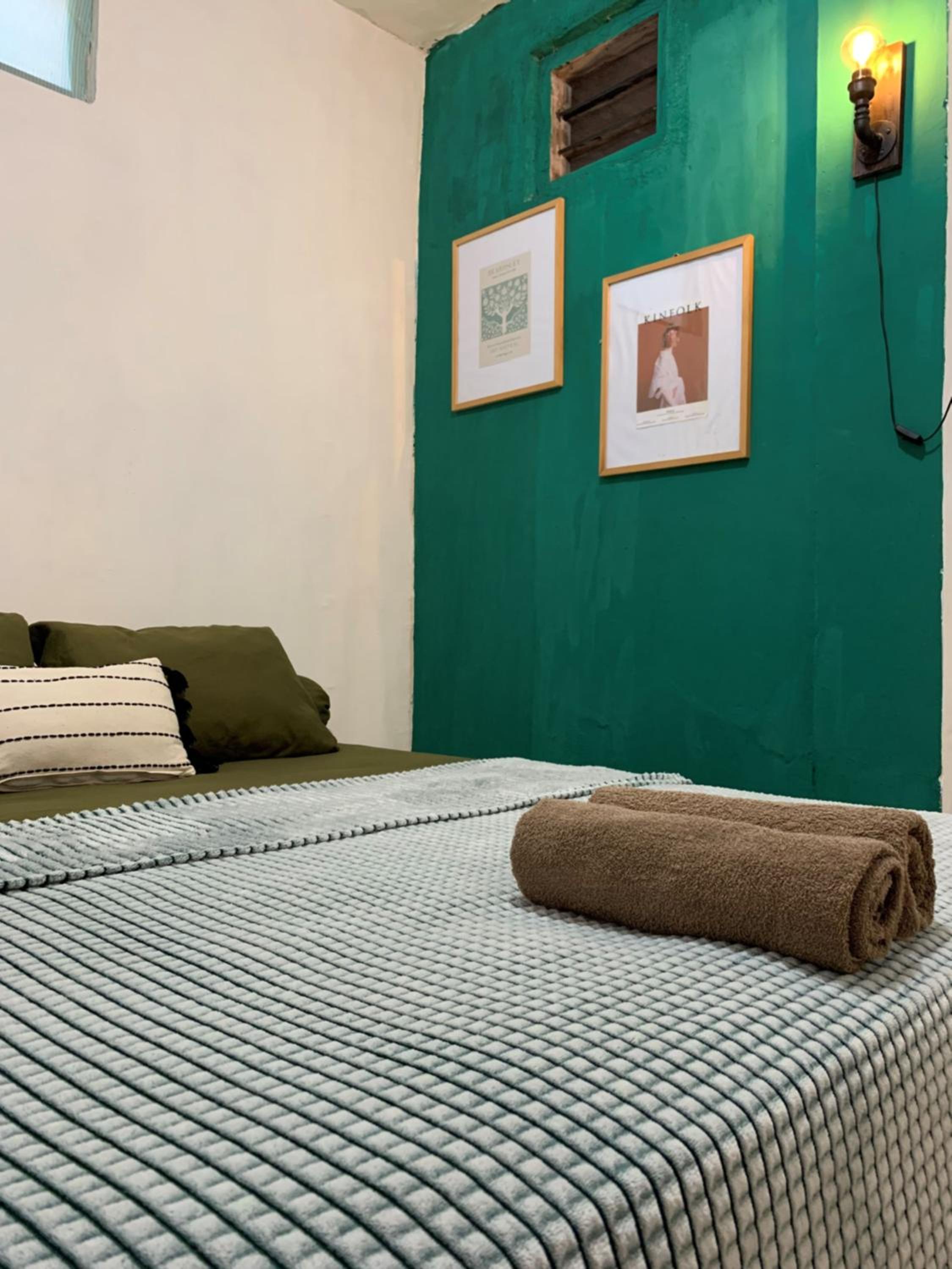 Double Room with Shared Bathroom photo 3
