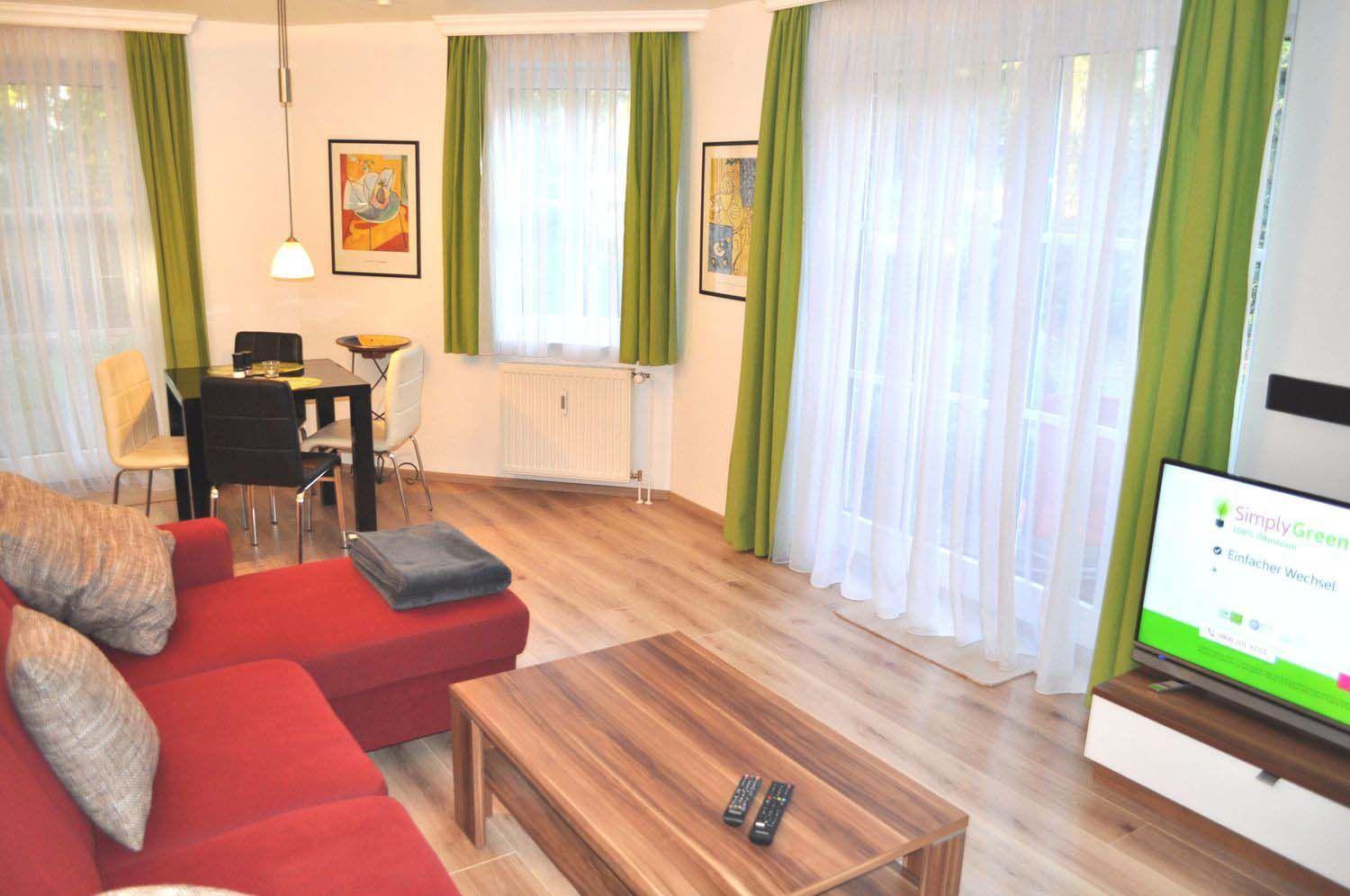 One-Bedroom Apartment with Terrace photo 1