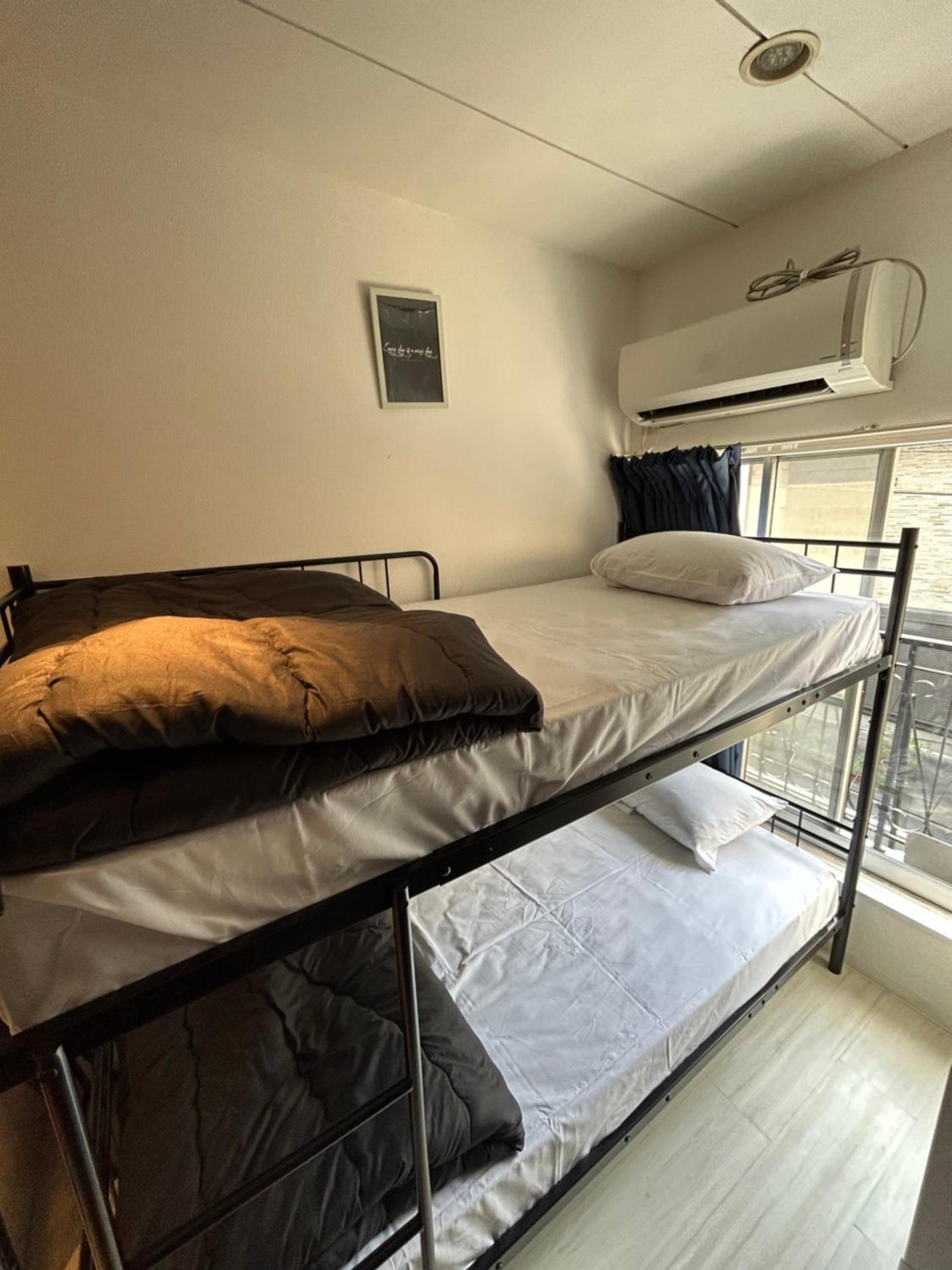 One-Bedroom Apartment photo 2