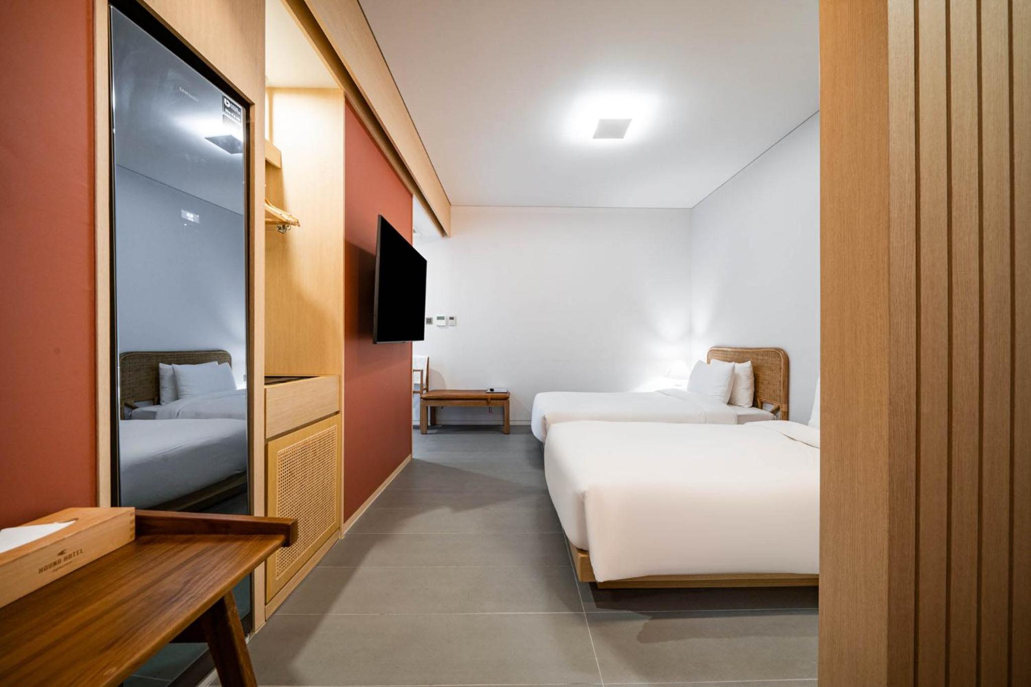 Superior Twin Room - Photo 2