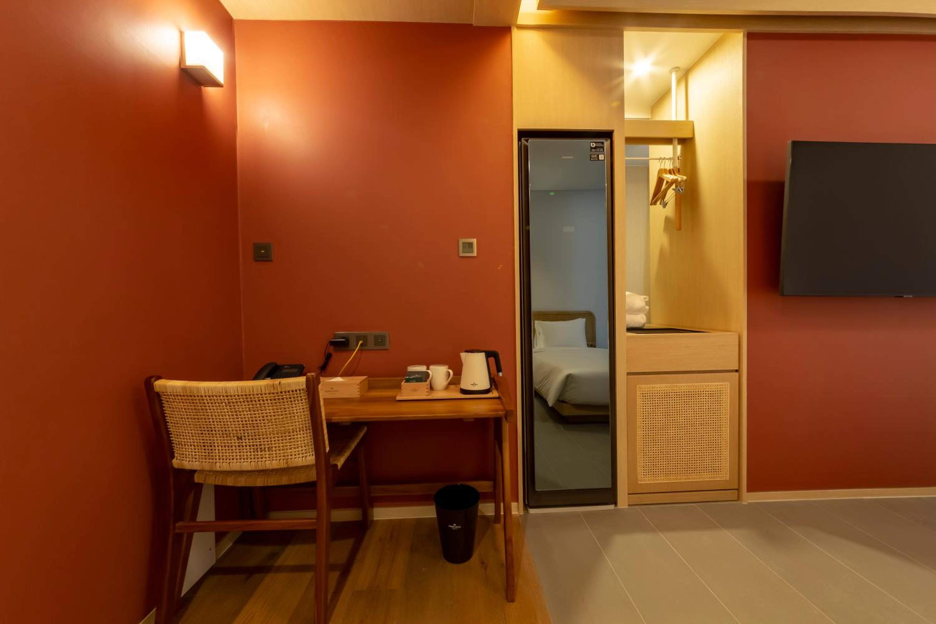 Superior Twin Room - Photo 3