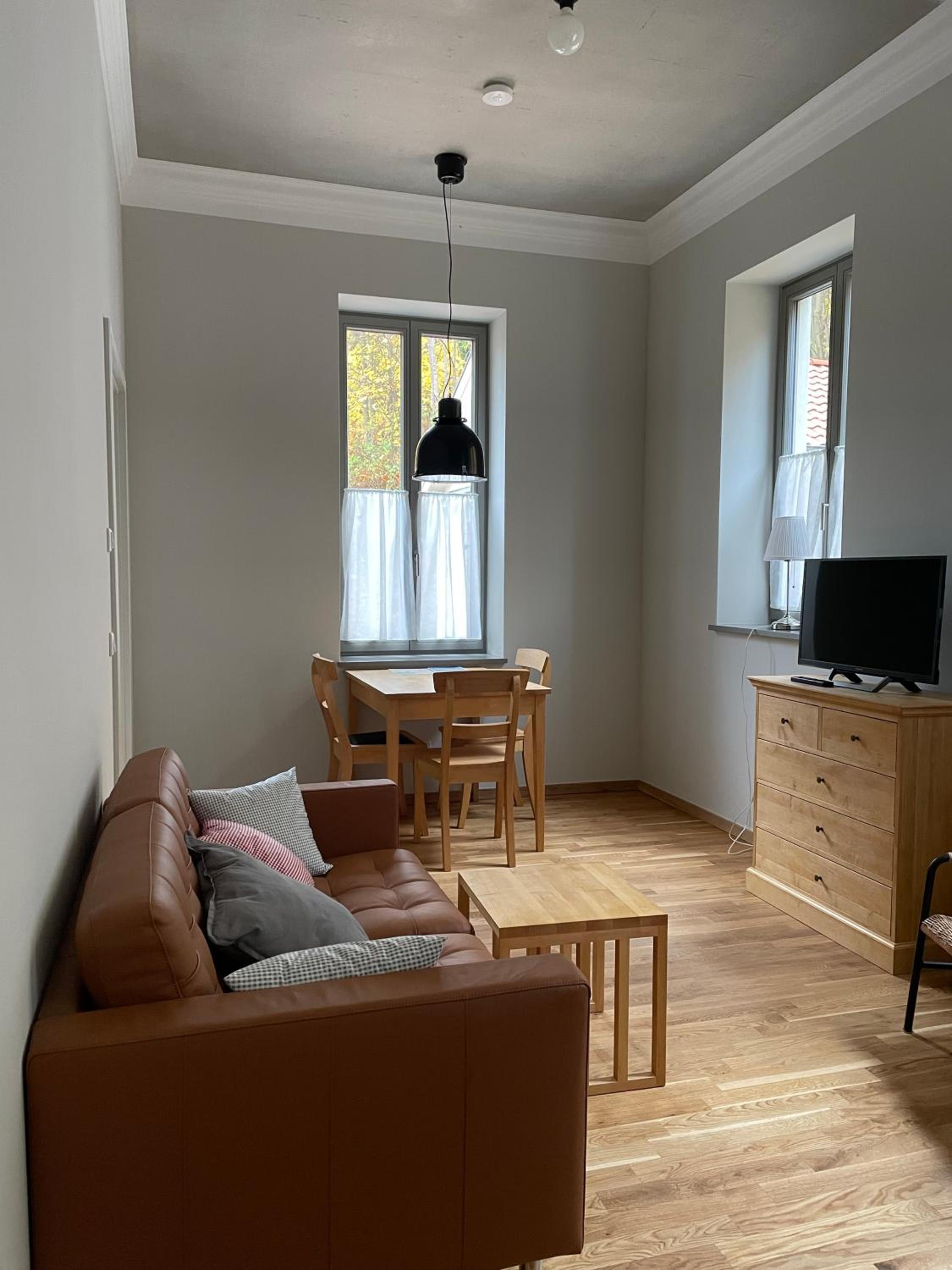 Studio Apartment photo 2