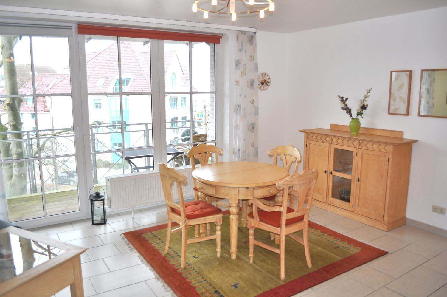 One-Bedroom Apartment with Sea View photo 2