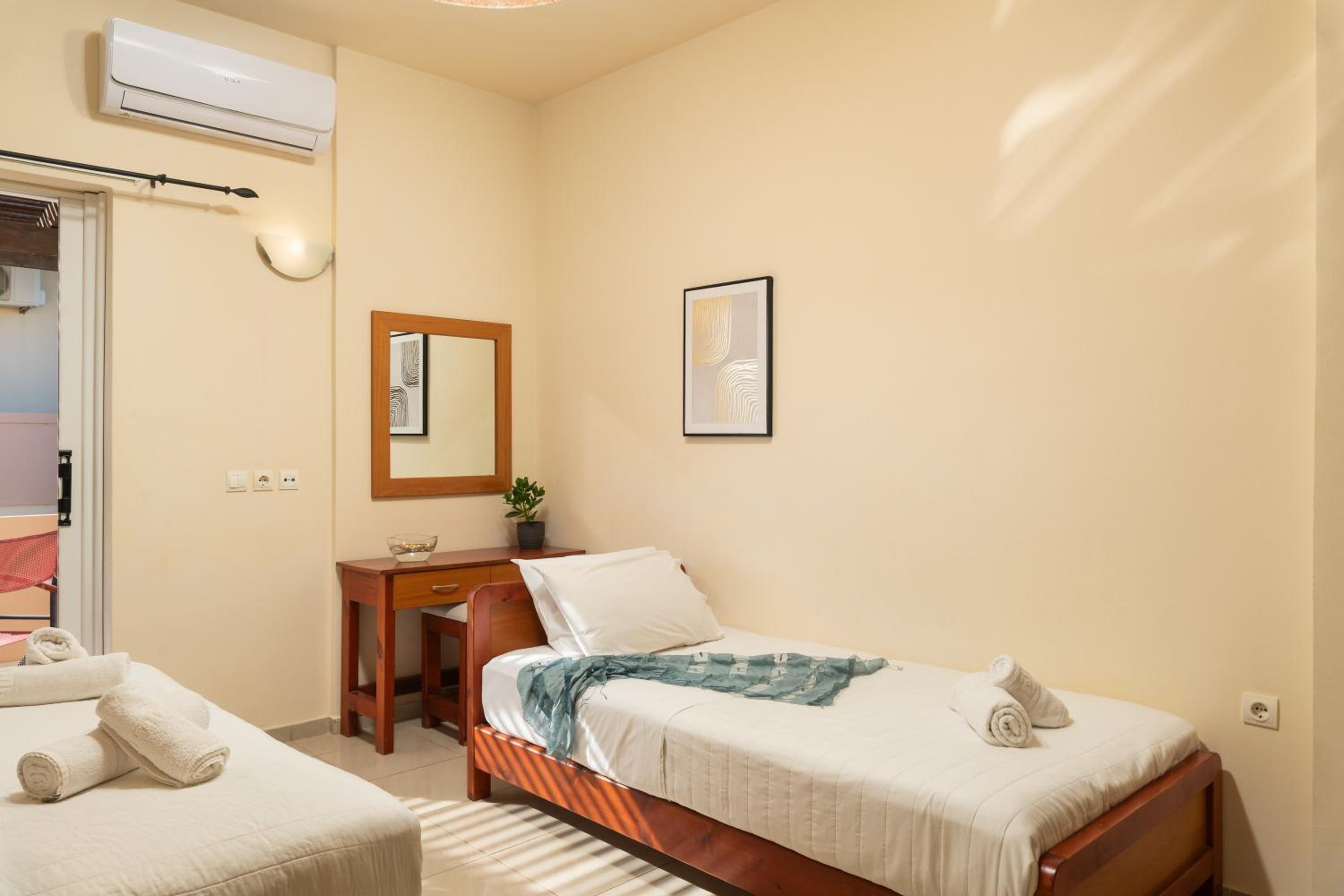 Apartment - Split Level