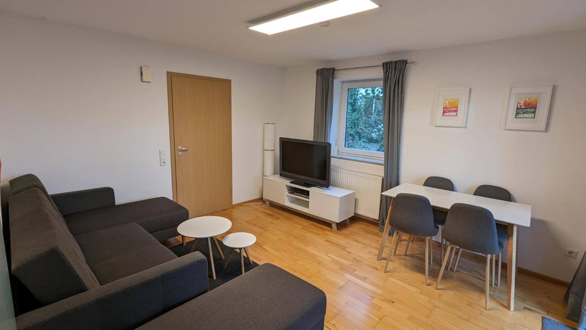 Apartment photo 1