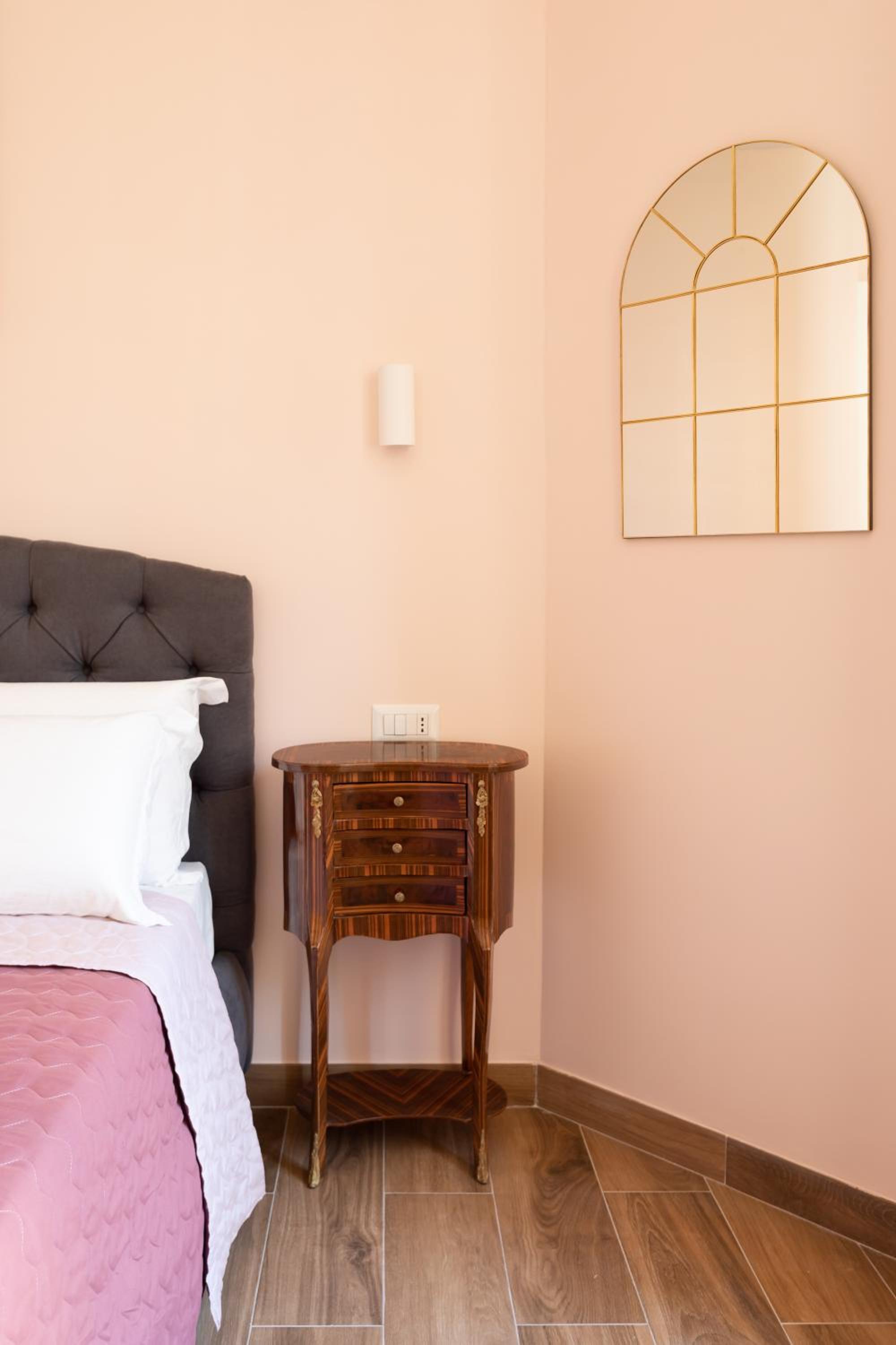 Large Double Room photo 2