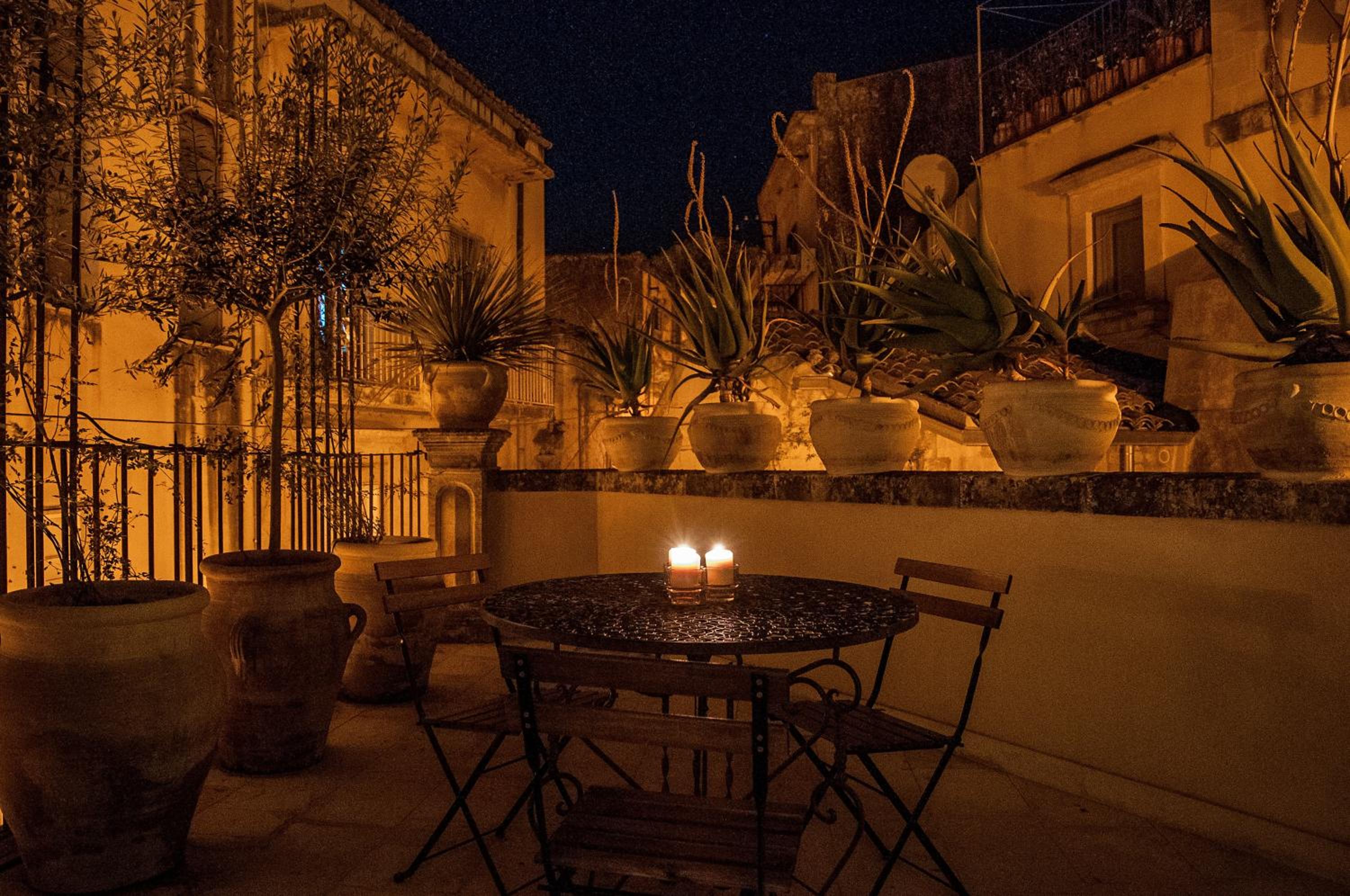 Apartment with Terrace photo 3
