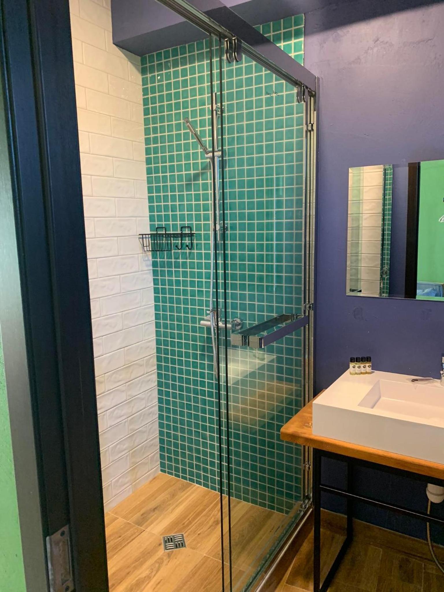 Double or Twin Room with Pool View photo 2