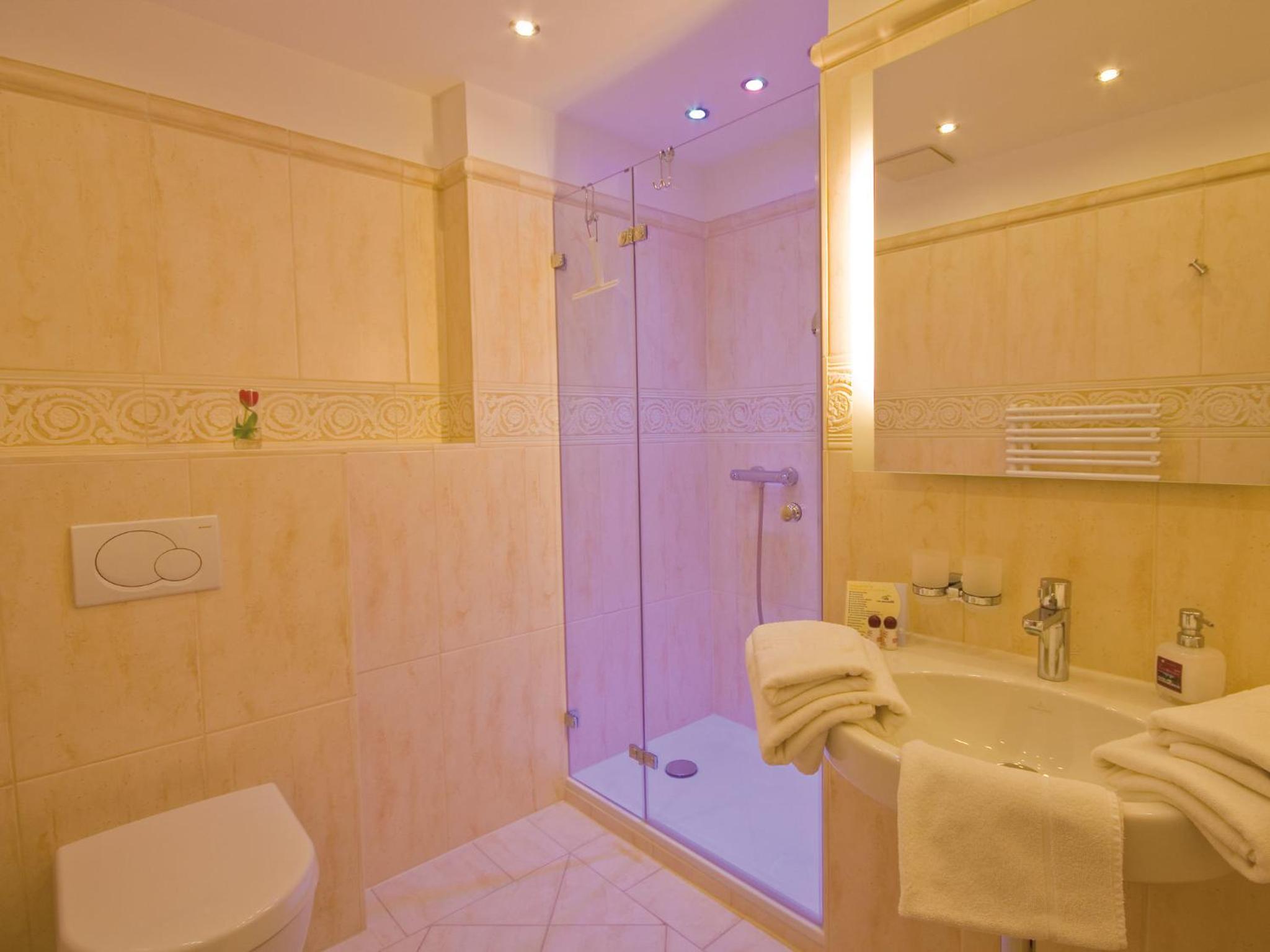 Double Room with Balcony photo 3