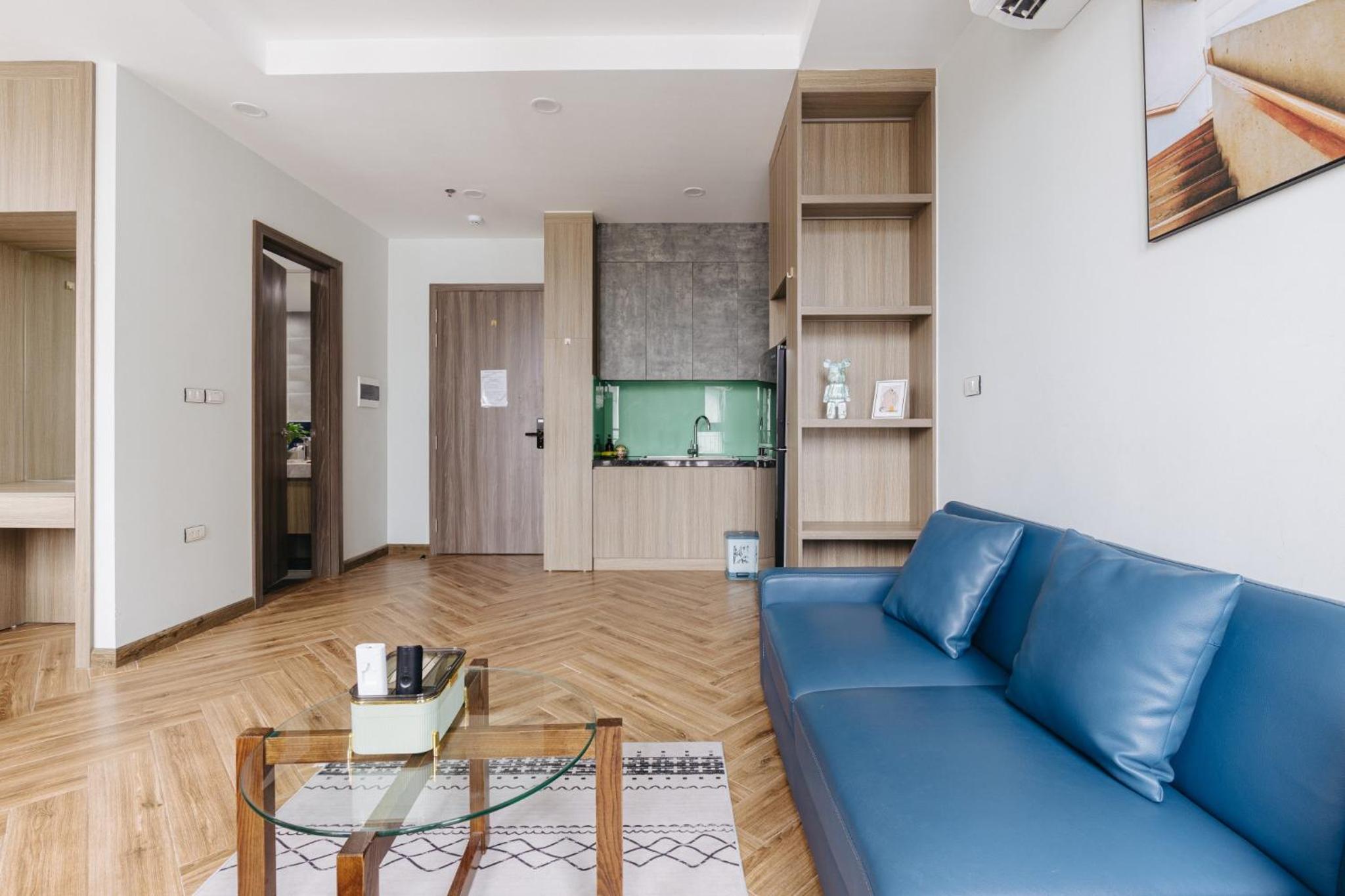 King Studio with Sofa Bed