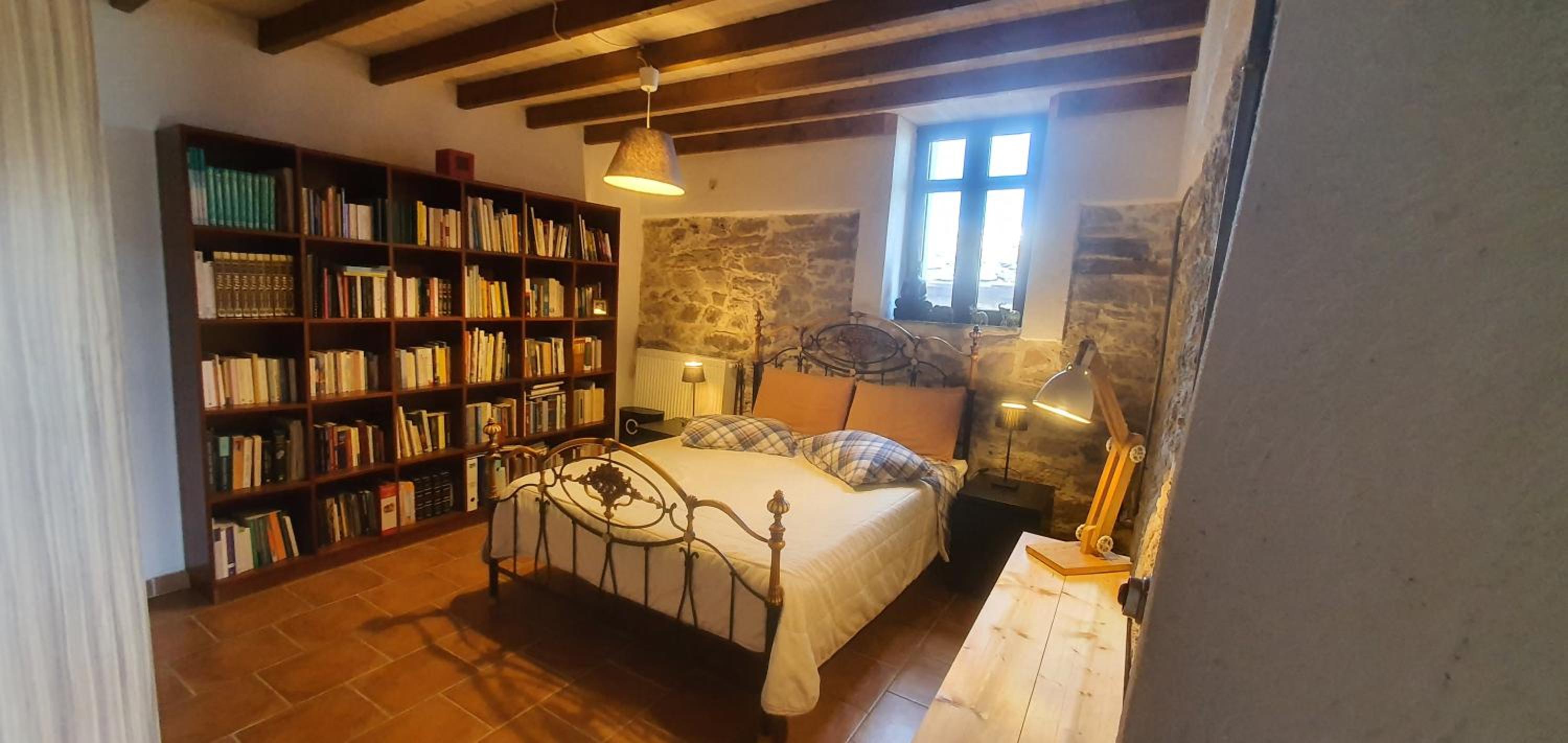 Deluxe King Room photo 3