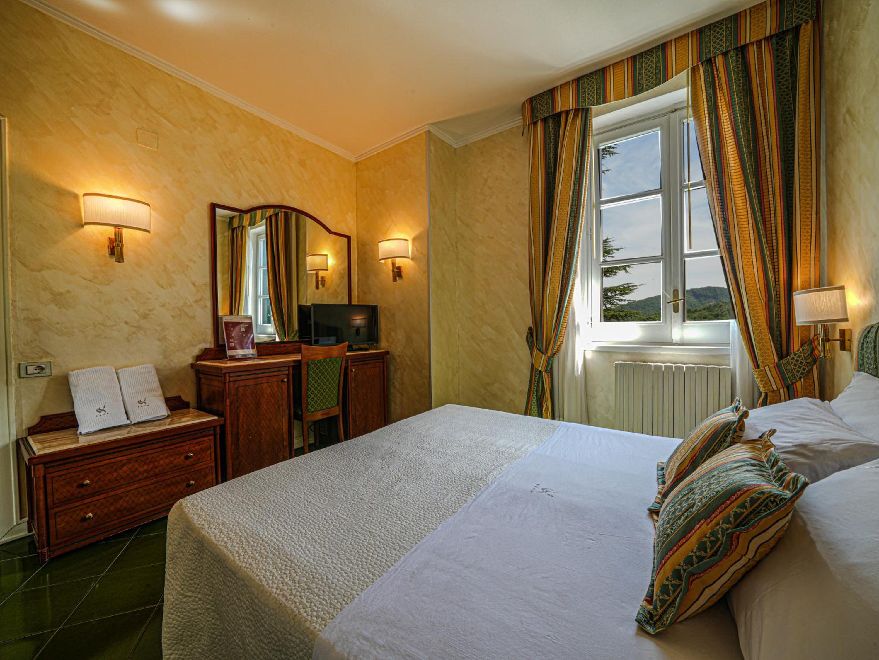 Standard Double Room - Photo 5