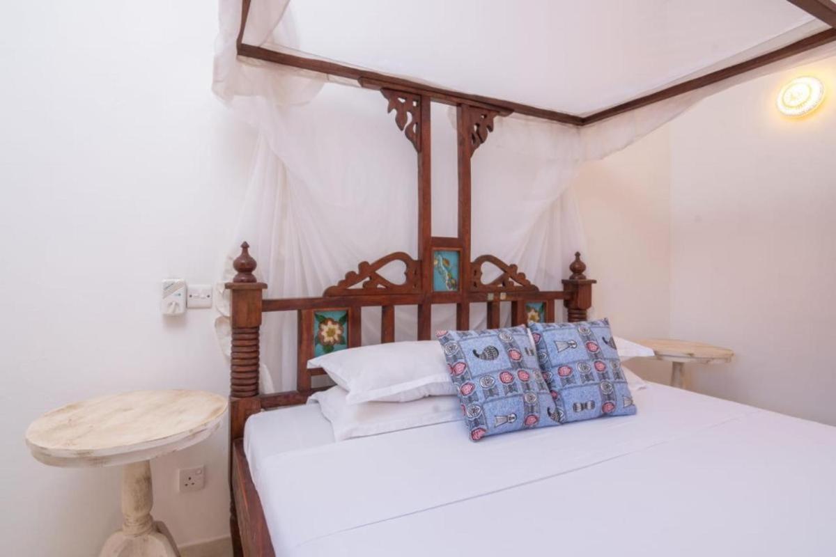 Villa photo 1