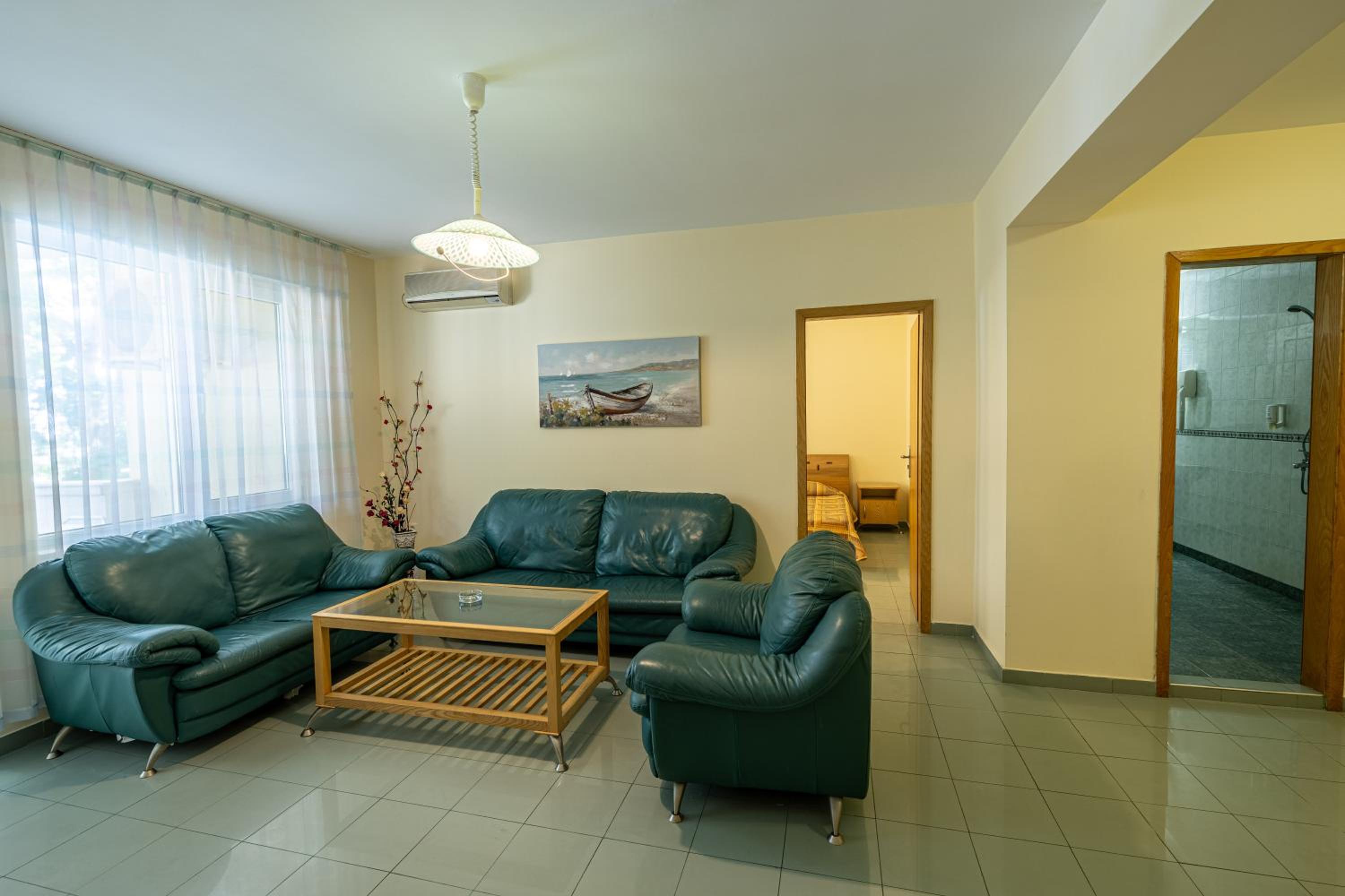 Two-Bedroom Suite with Balcony photo 1