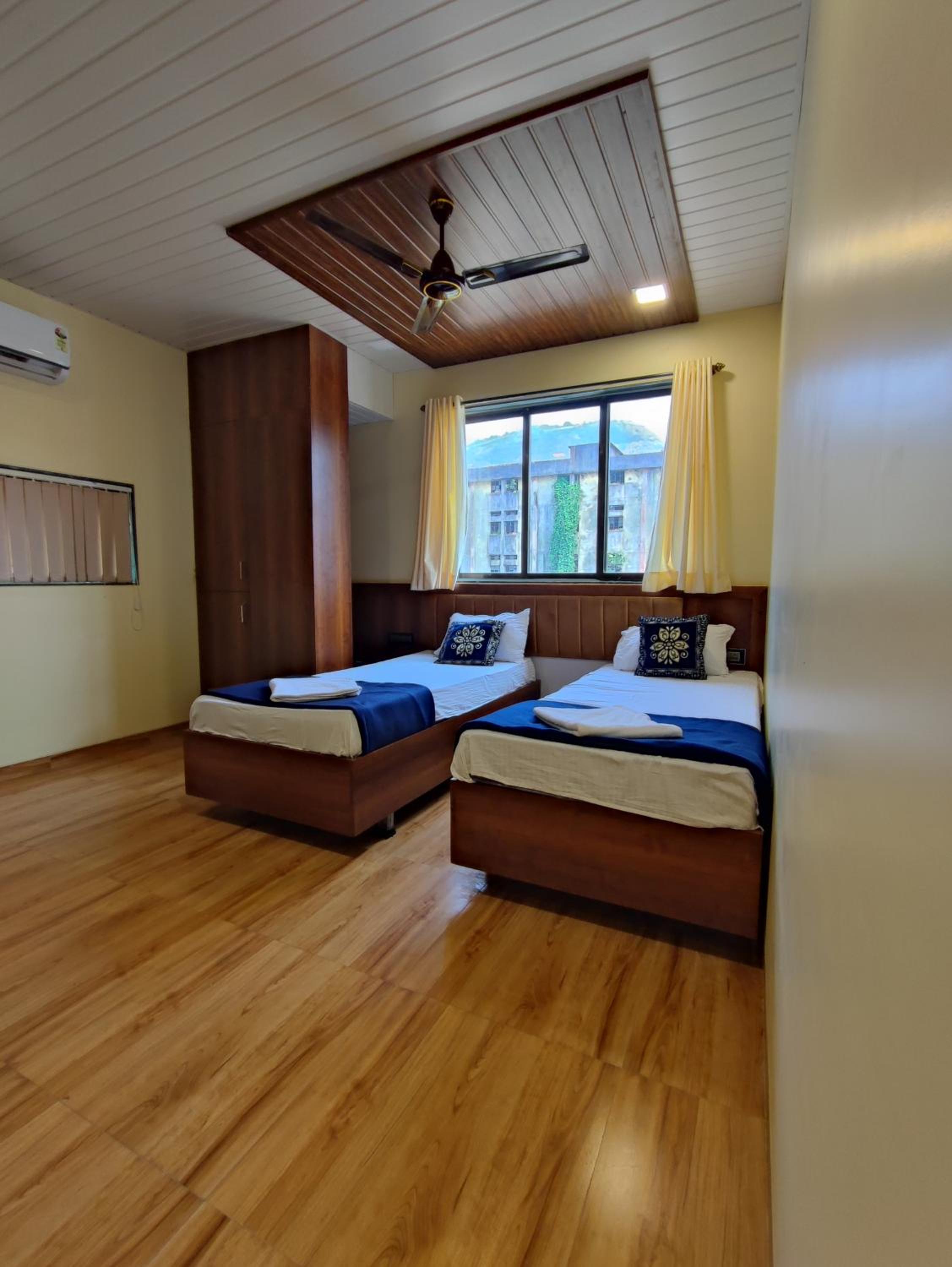 Budget Twin Room