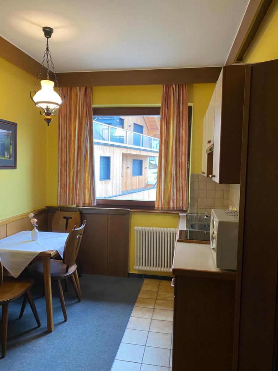 Komfort Apartment with Balcony photo 2