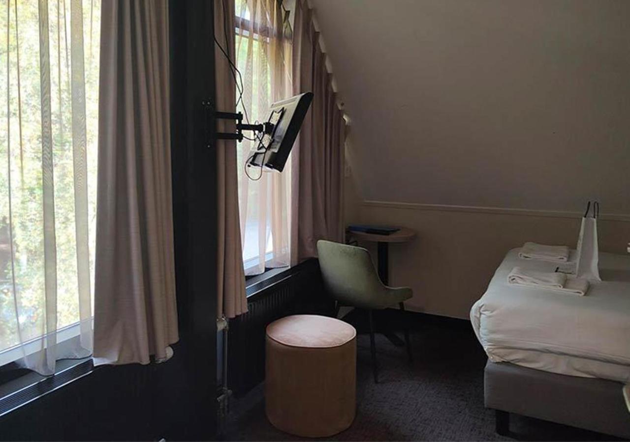Small Double Room - Photo 2