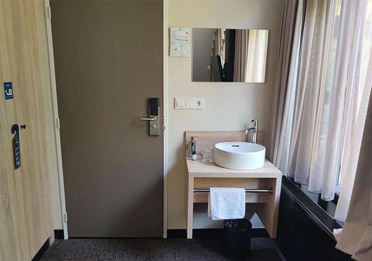 Small Double Room - Photo 3