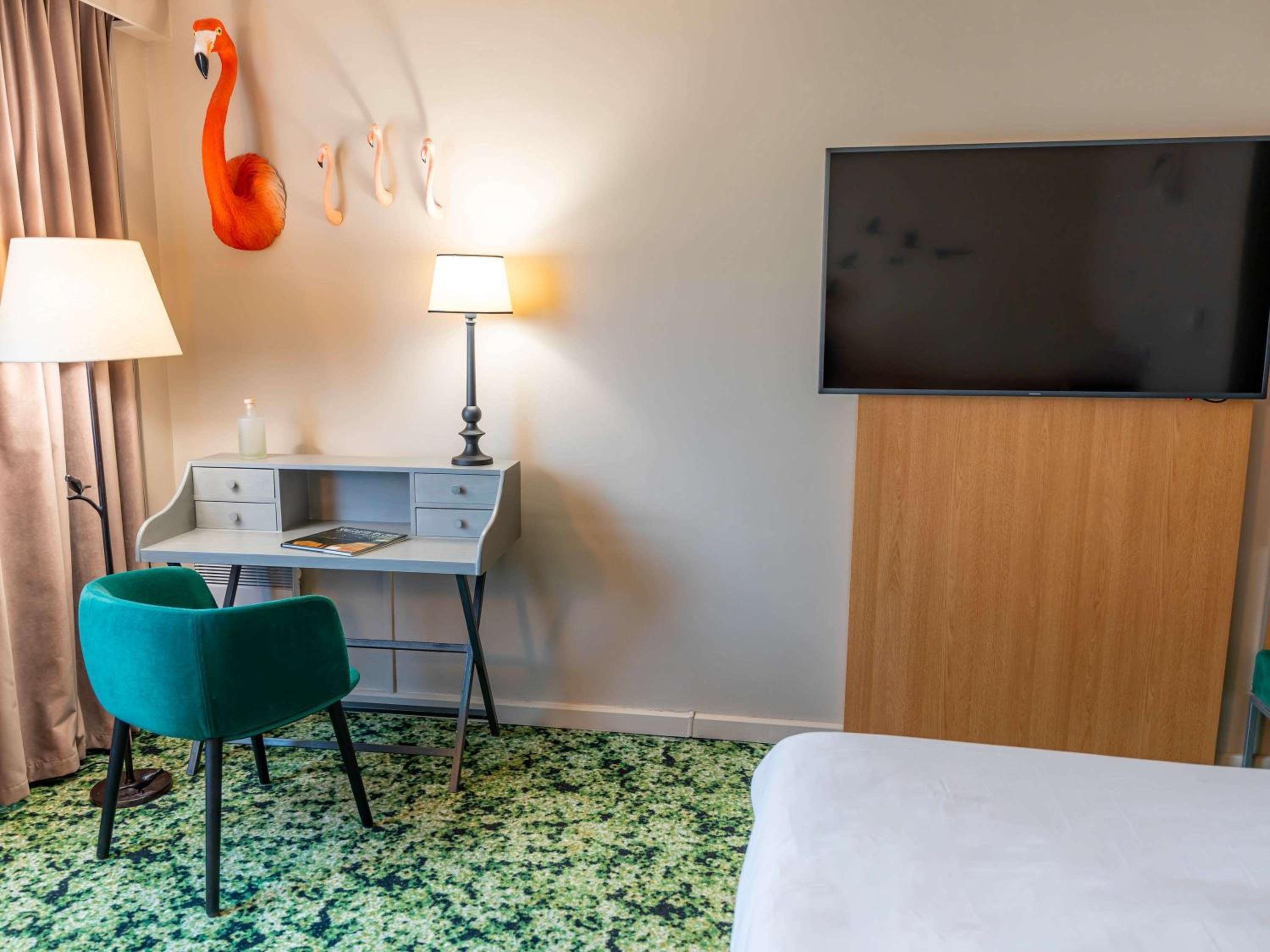Classic Double Room with Sofa Bed - Photo 2