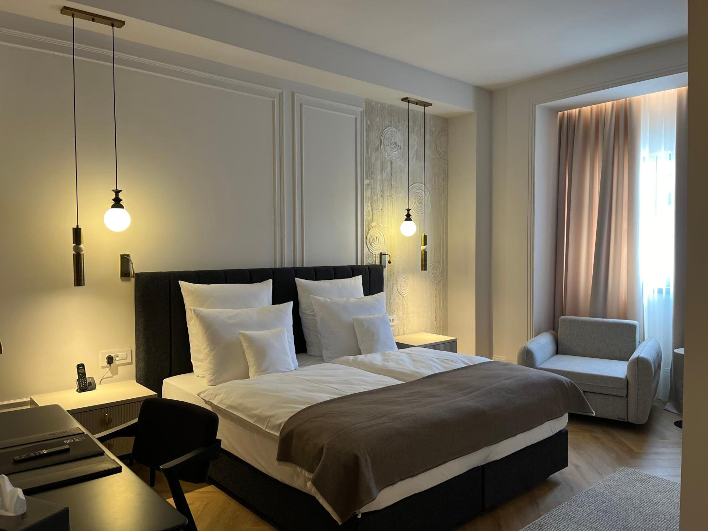 Double Room - Photo 1