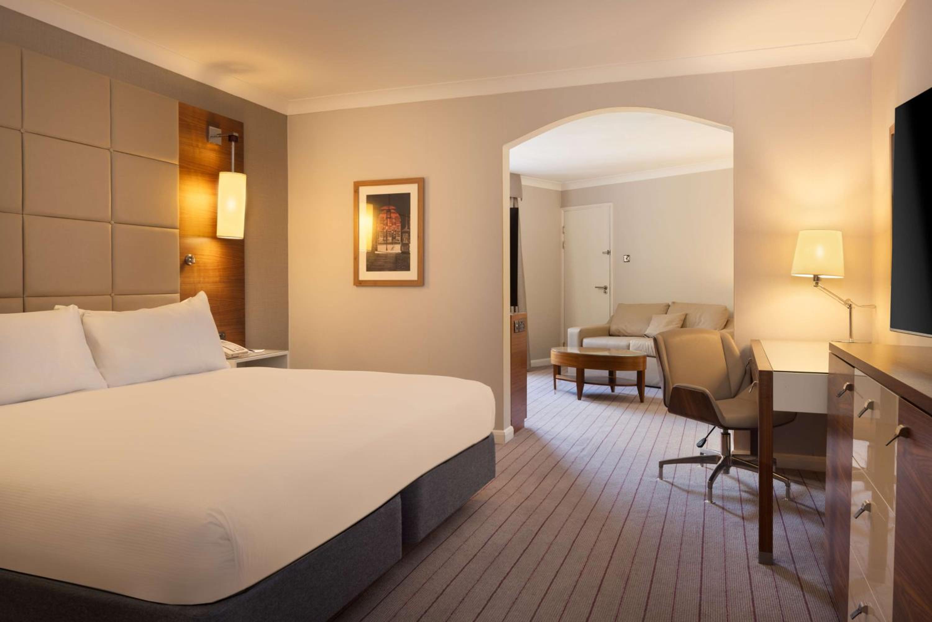 Junior Suite - Photo 1