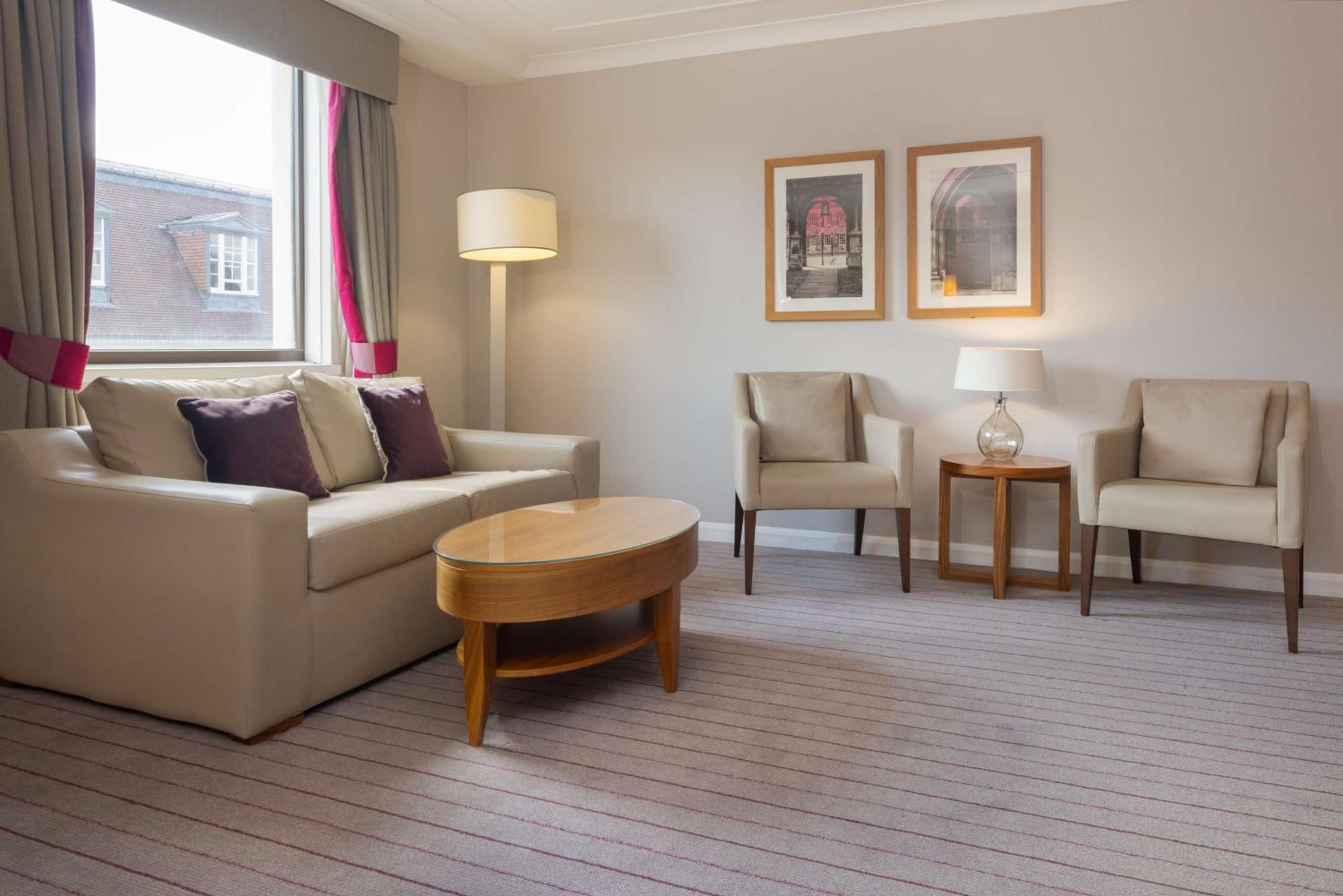 King Suite - Photo 9