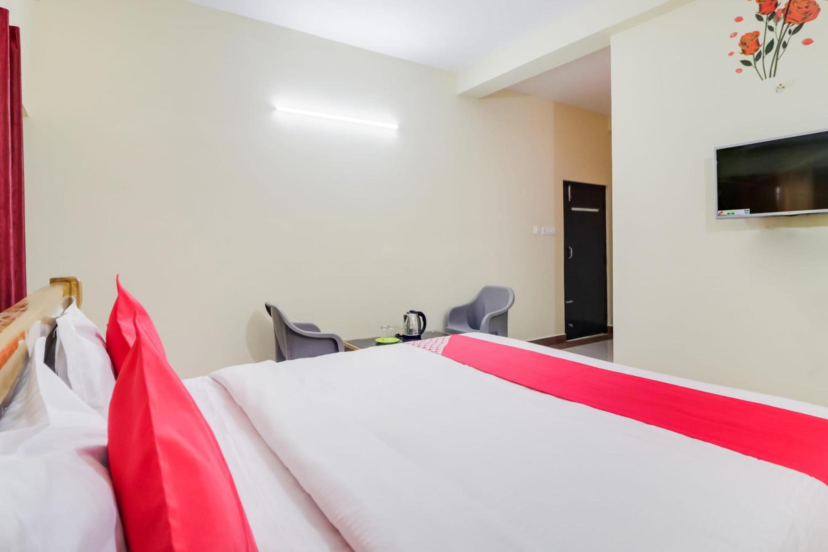 Classic Triple Room photo 2