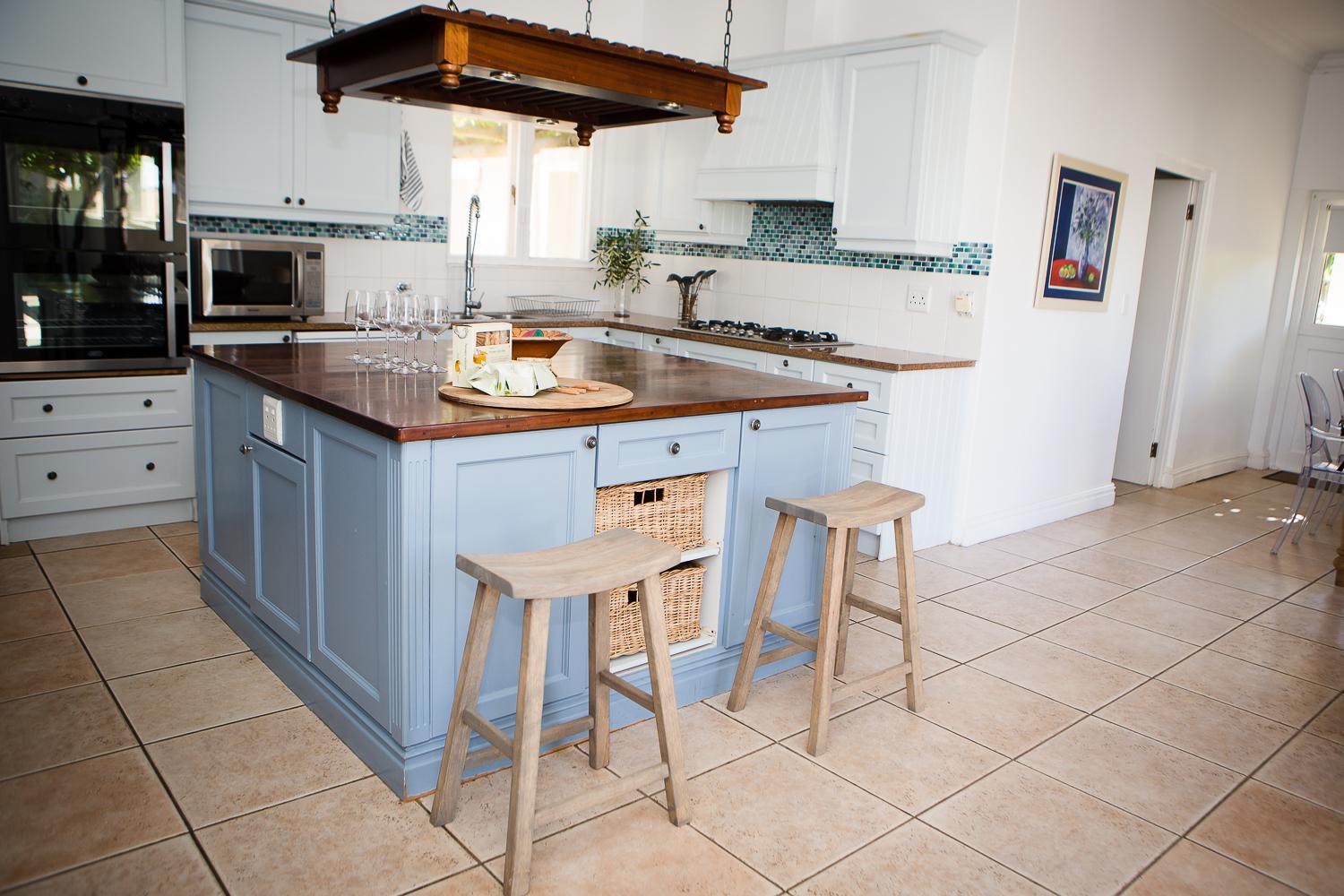 Four-Bedroom House - Photo 27
